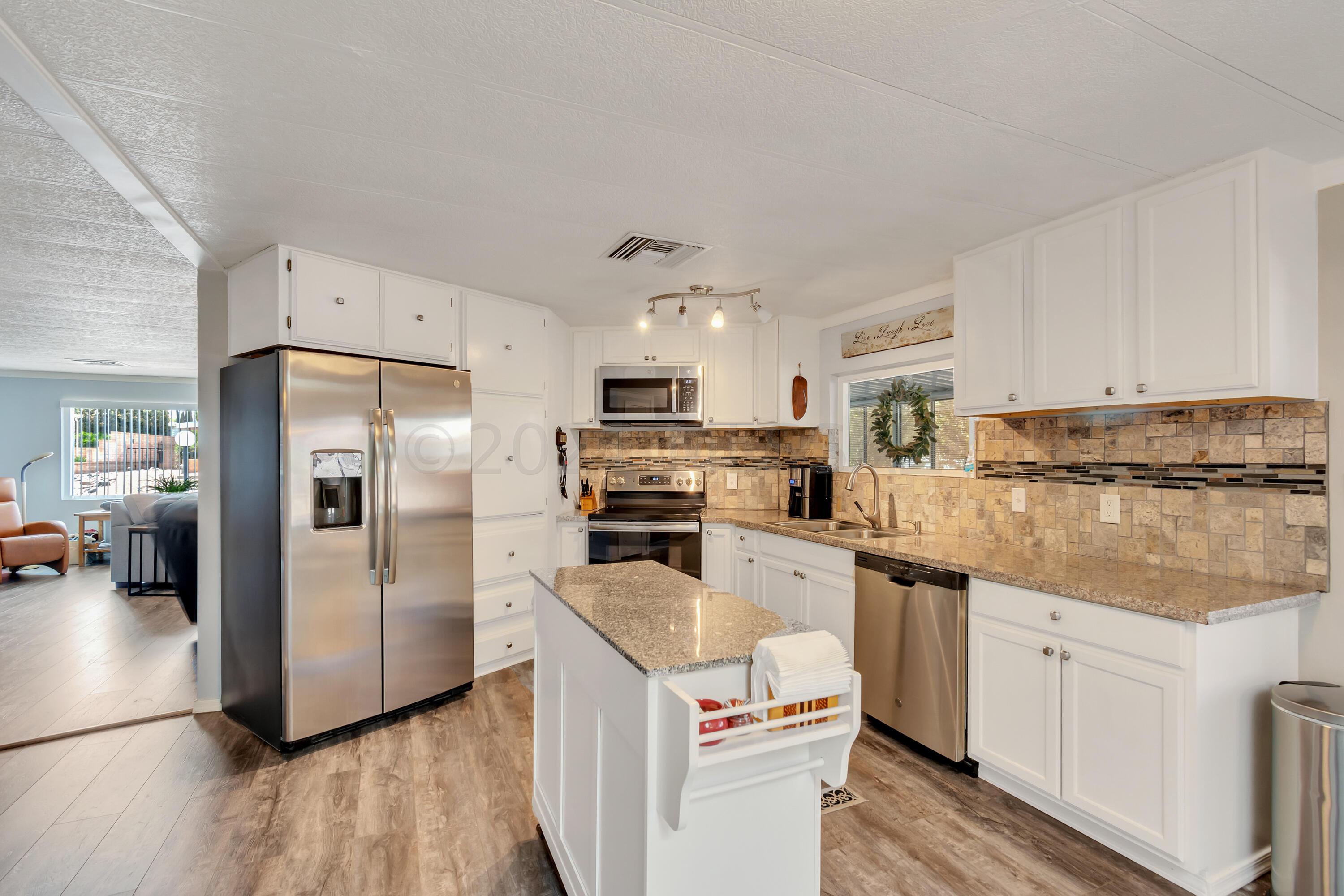 Green Valley Mobile Estates (312-437) - Residential