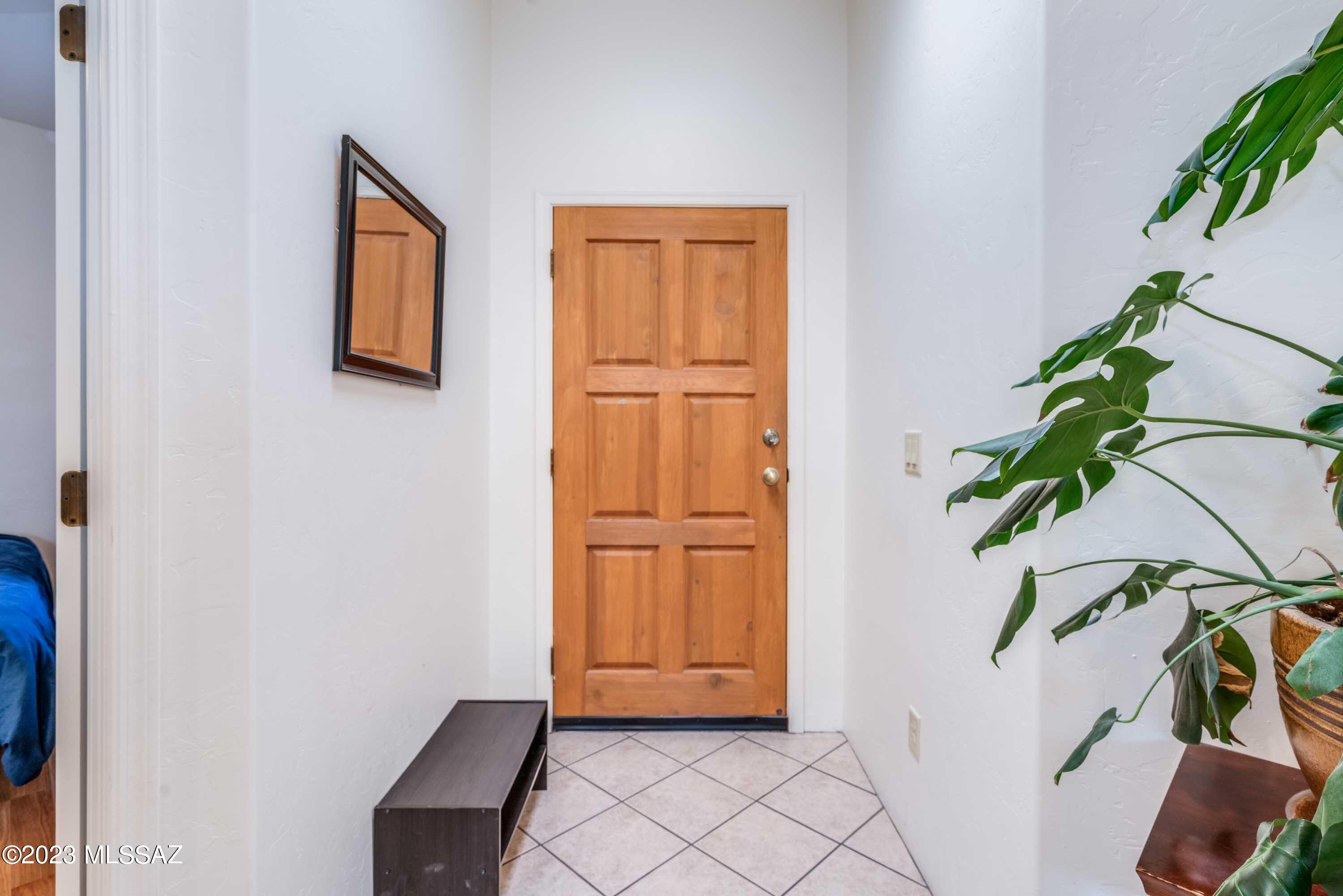 Barrio Centro (1-84) - Residential