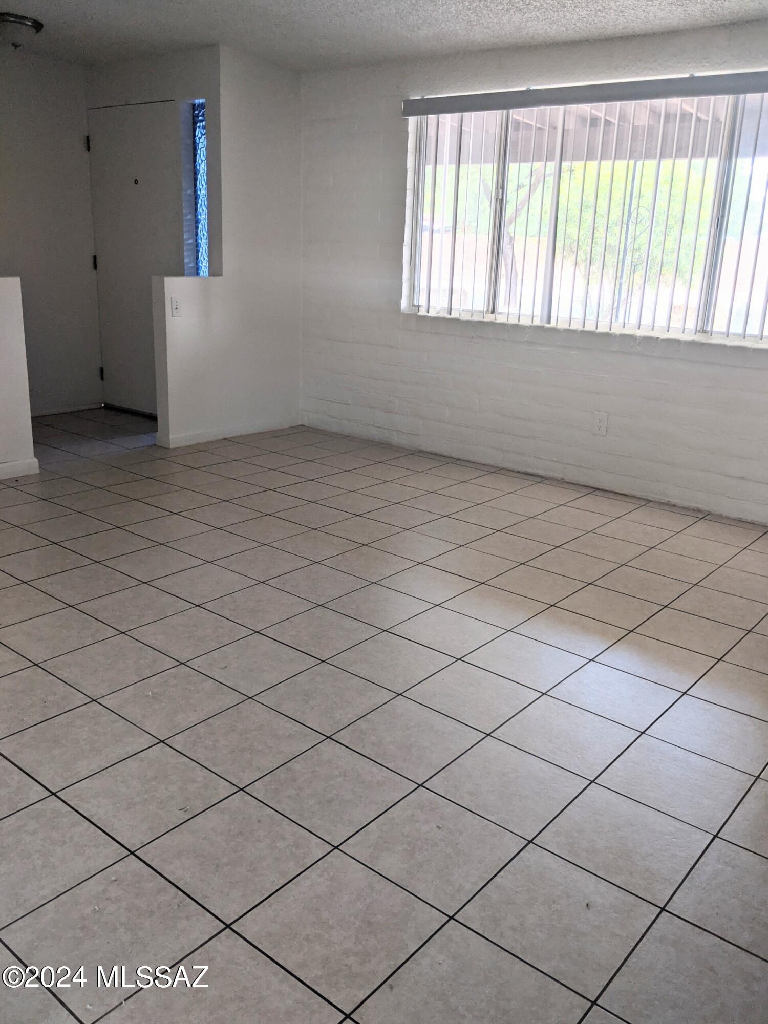 Northmanor - Residential Lease