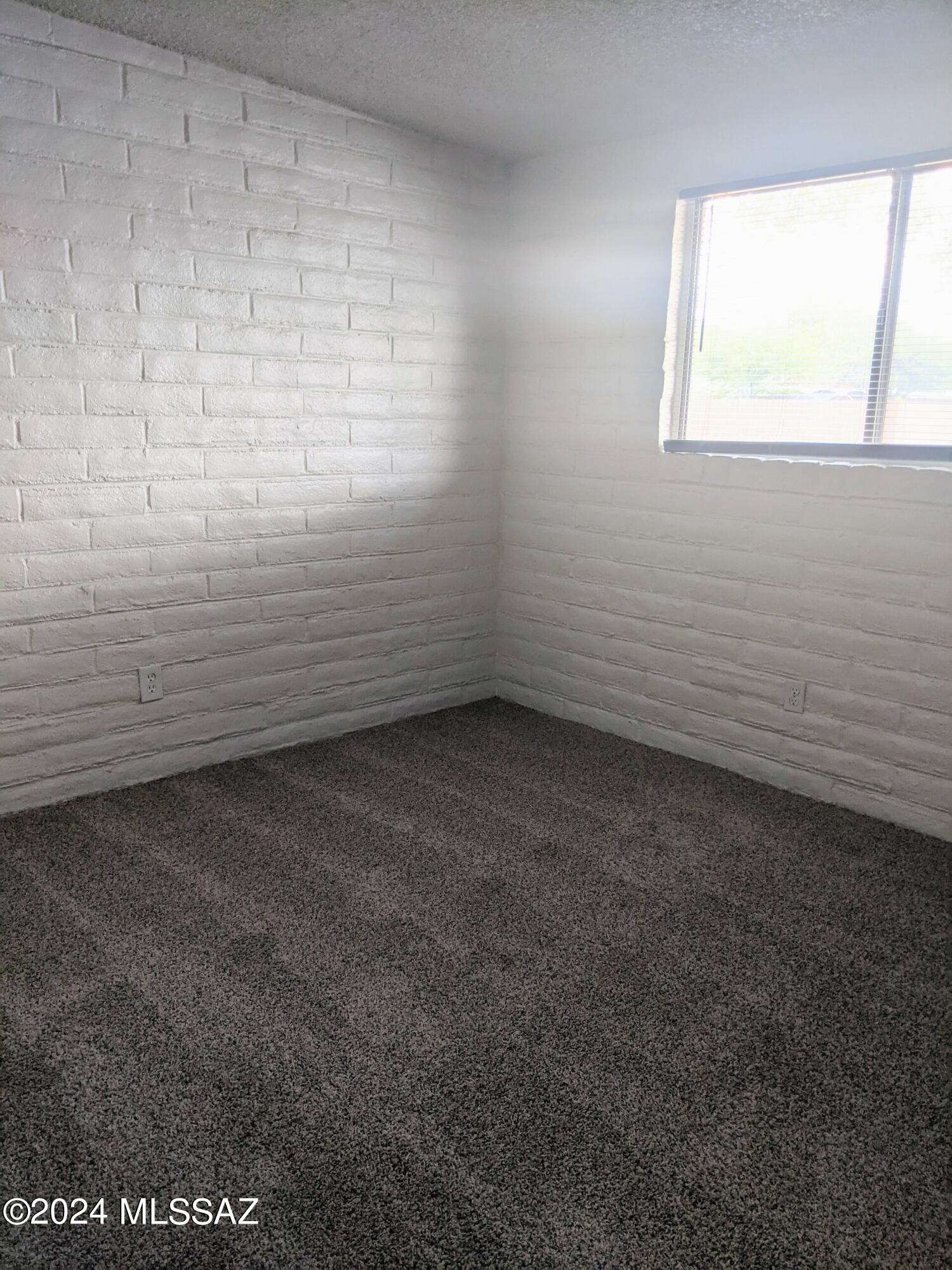Northmanor - Residential Lease