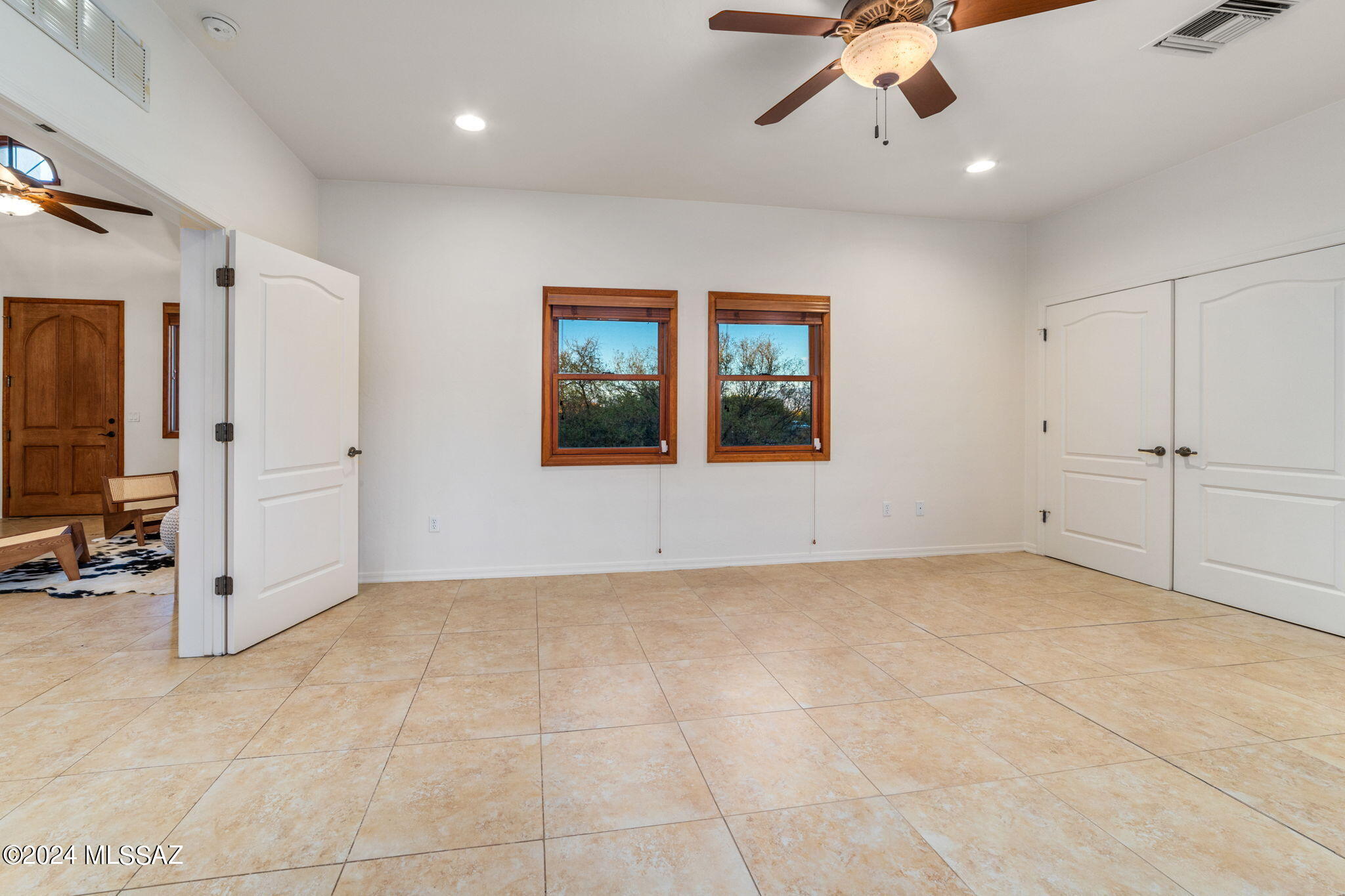 New Tucson Unit NO. 30 - Residential