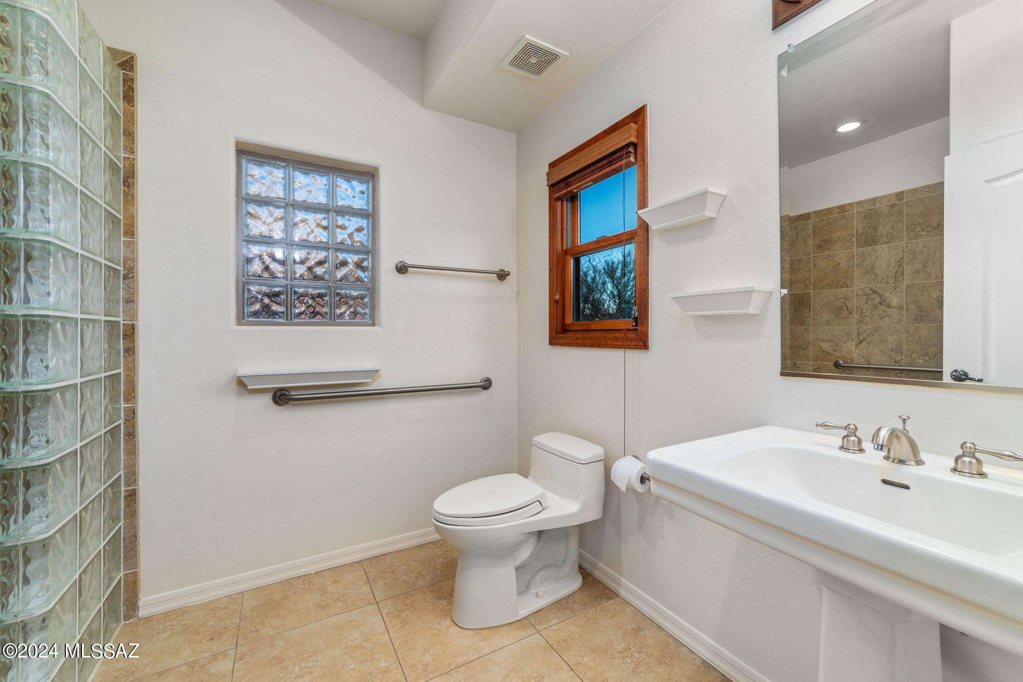 New Tucson Unit NO. 30 - Residential