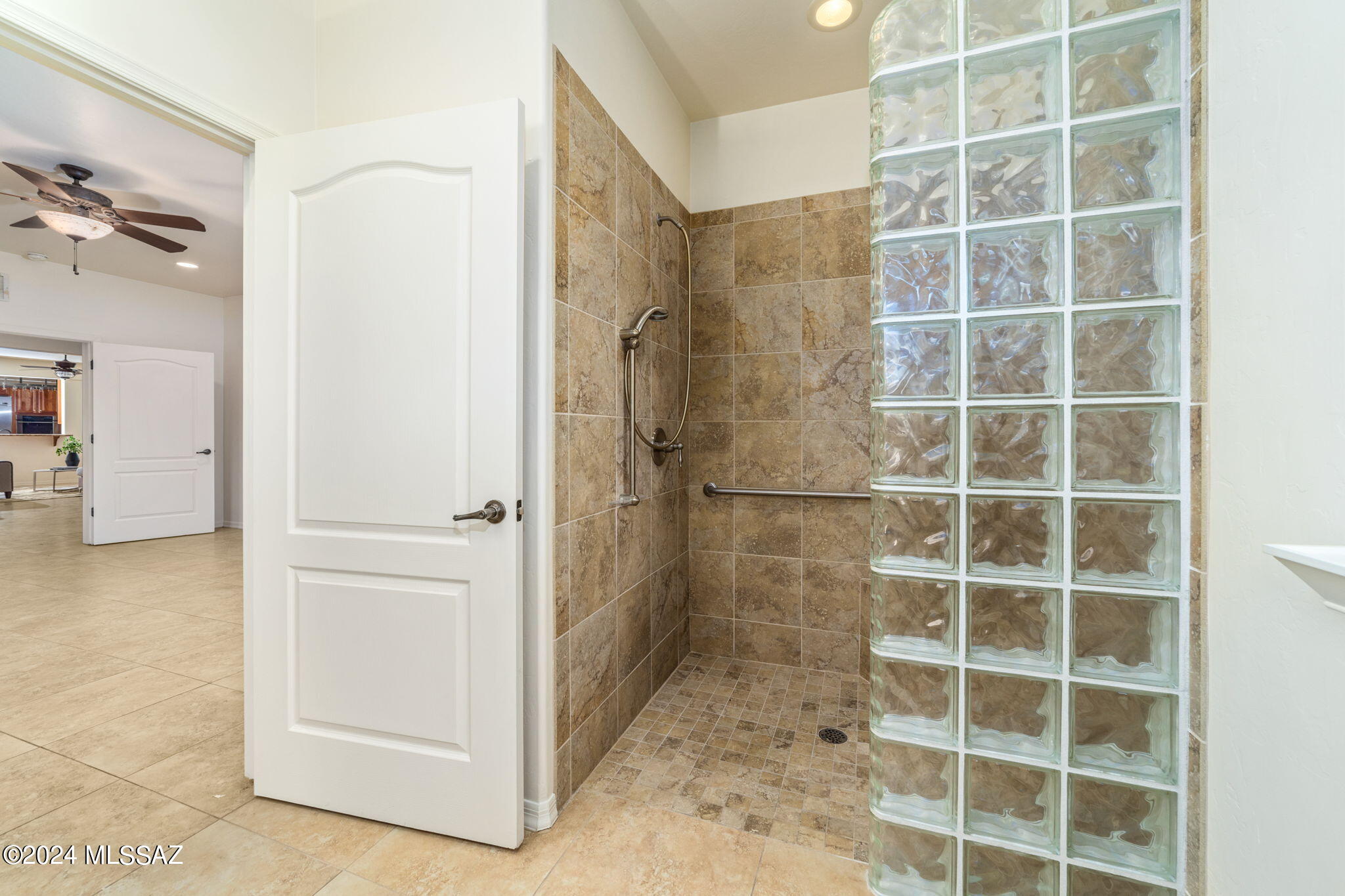 New Tucson Unit NO. 30 - Residential