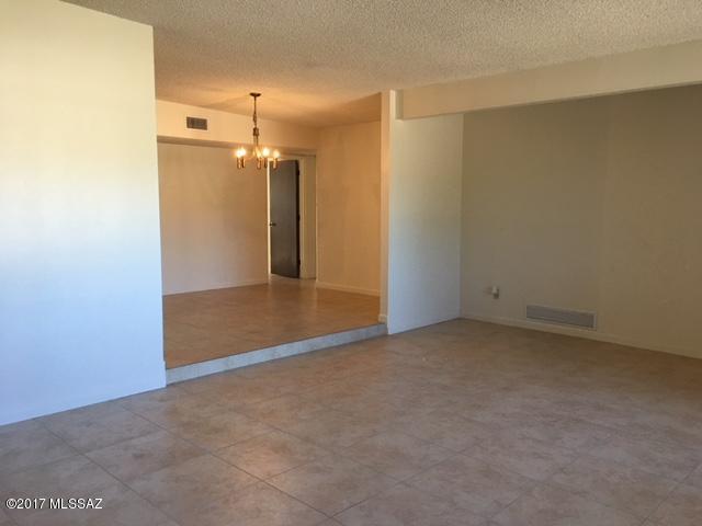 Verde Vista BLK.1 (1-100, 123) - Residential Lease