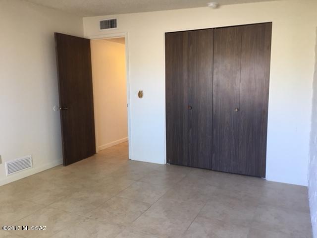 Verde Vista BLK.1 (1-100, 123) - Residential Lease