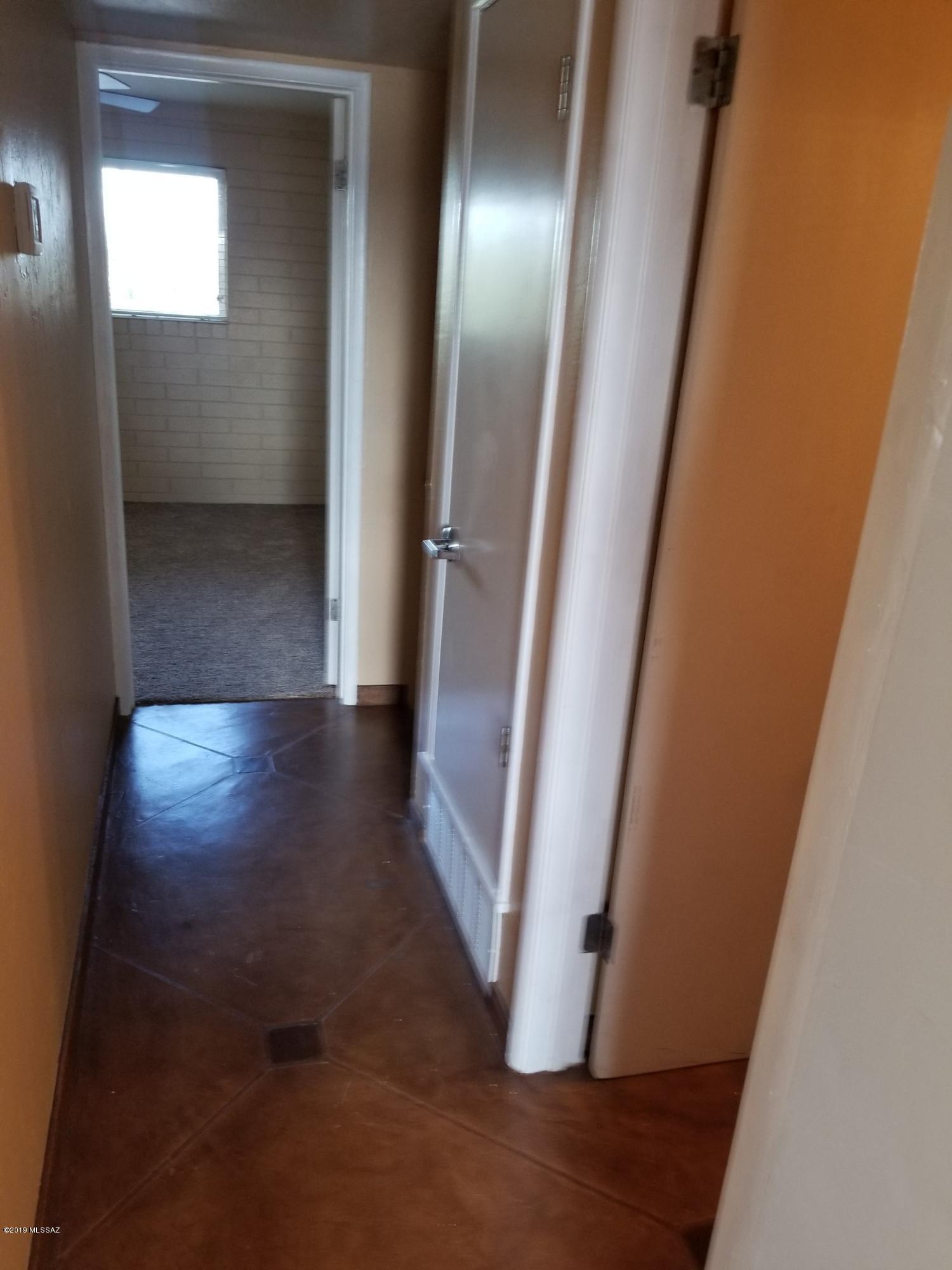 10th Street Condominiums - Residential