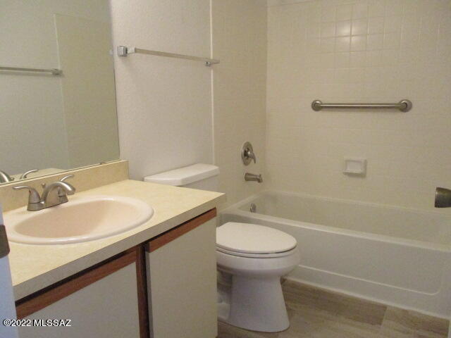 Oakbrook Villas Midvale Park (1-157) - Residential
