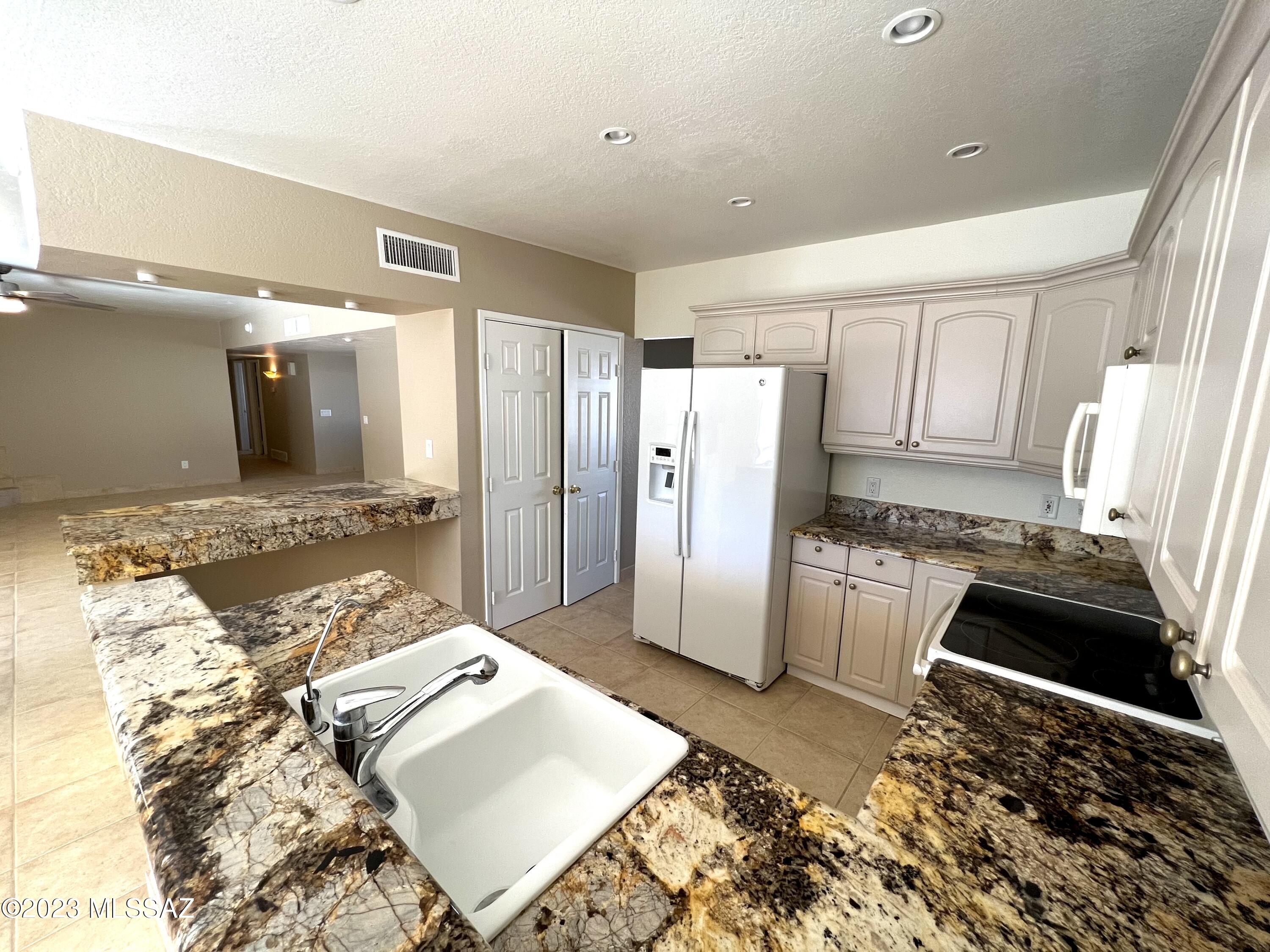 Dorado Country Club Estates Blk 70 (1-79) - Residential