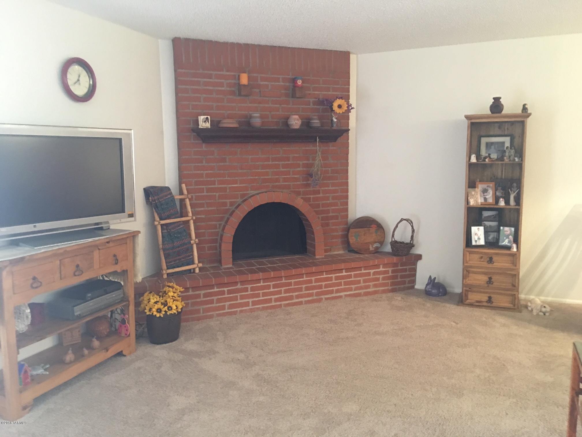 Oak Park Twnhss (1-40) - Residential
