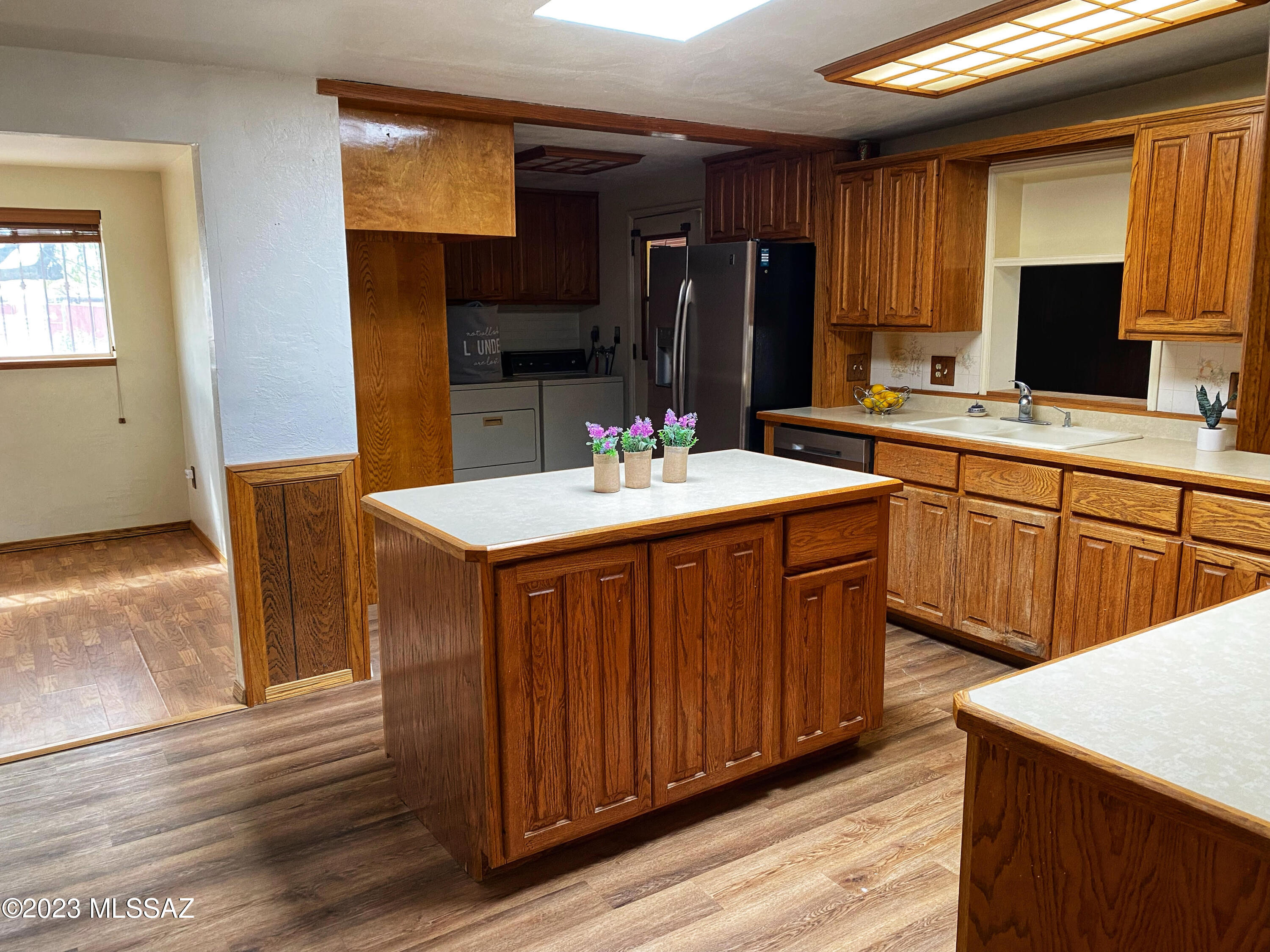 Sherwood Village Terrace (231-546) - Residential