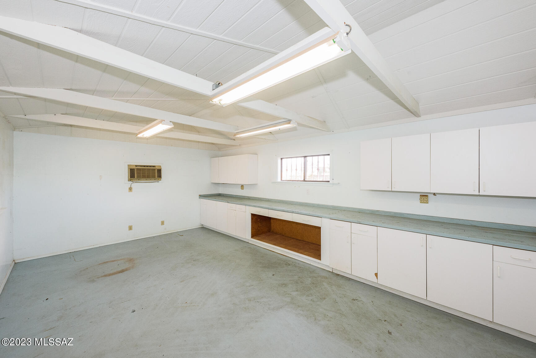 Sherwood Village Terrace (231-546) - Residential