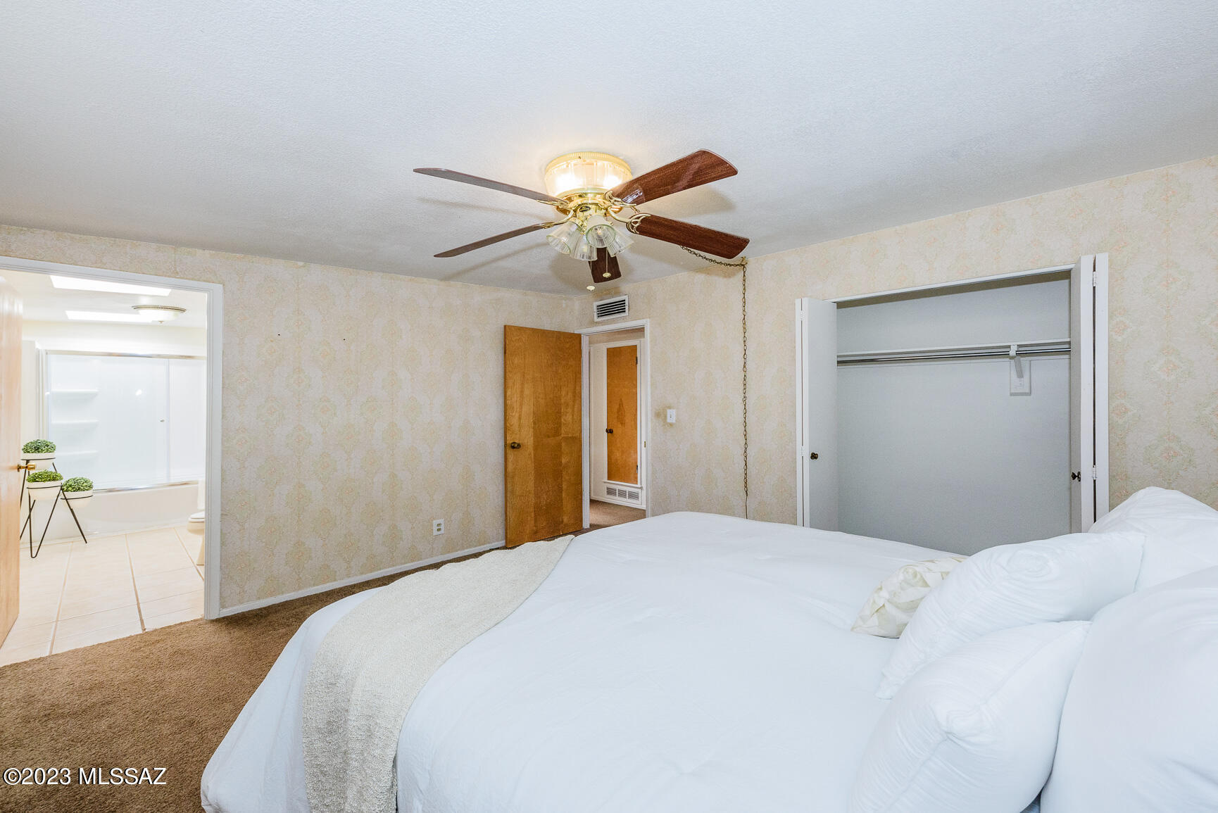Sherwood Village Terrace (231-546) - Residential