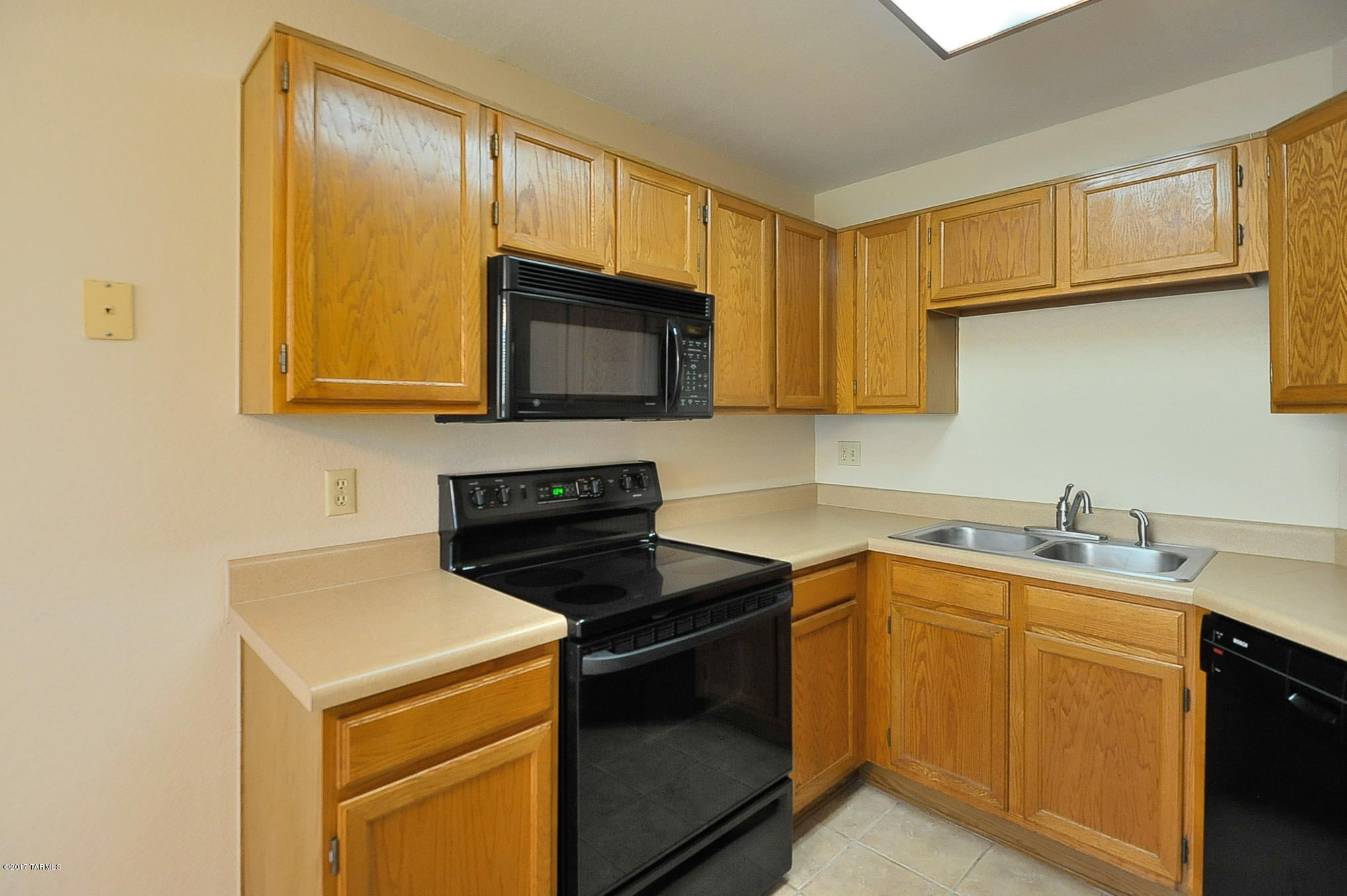 Canyon View At Ventana Condominium (1-264) - Residential Lease