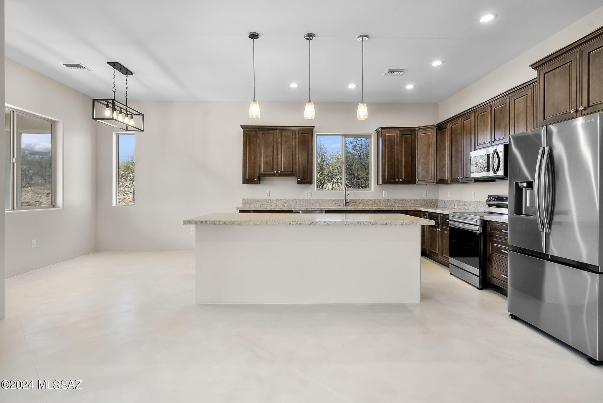 Rio Rico Villas 11 - Residential