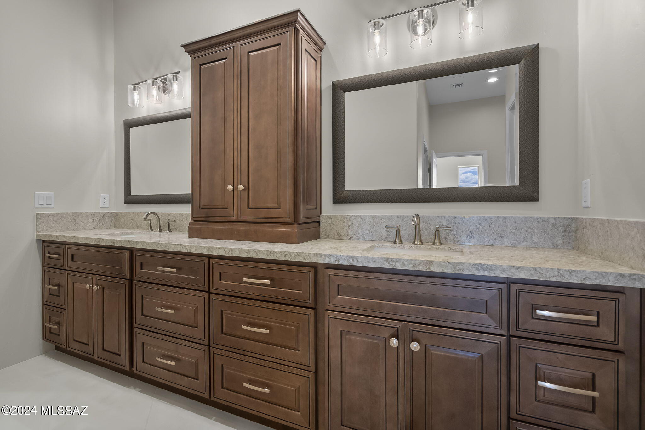Rio Rico Villas 11 - Residential