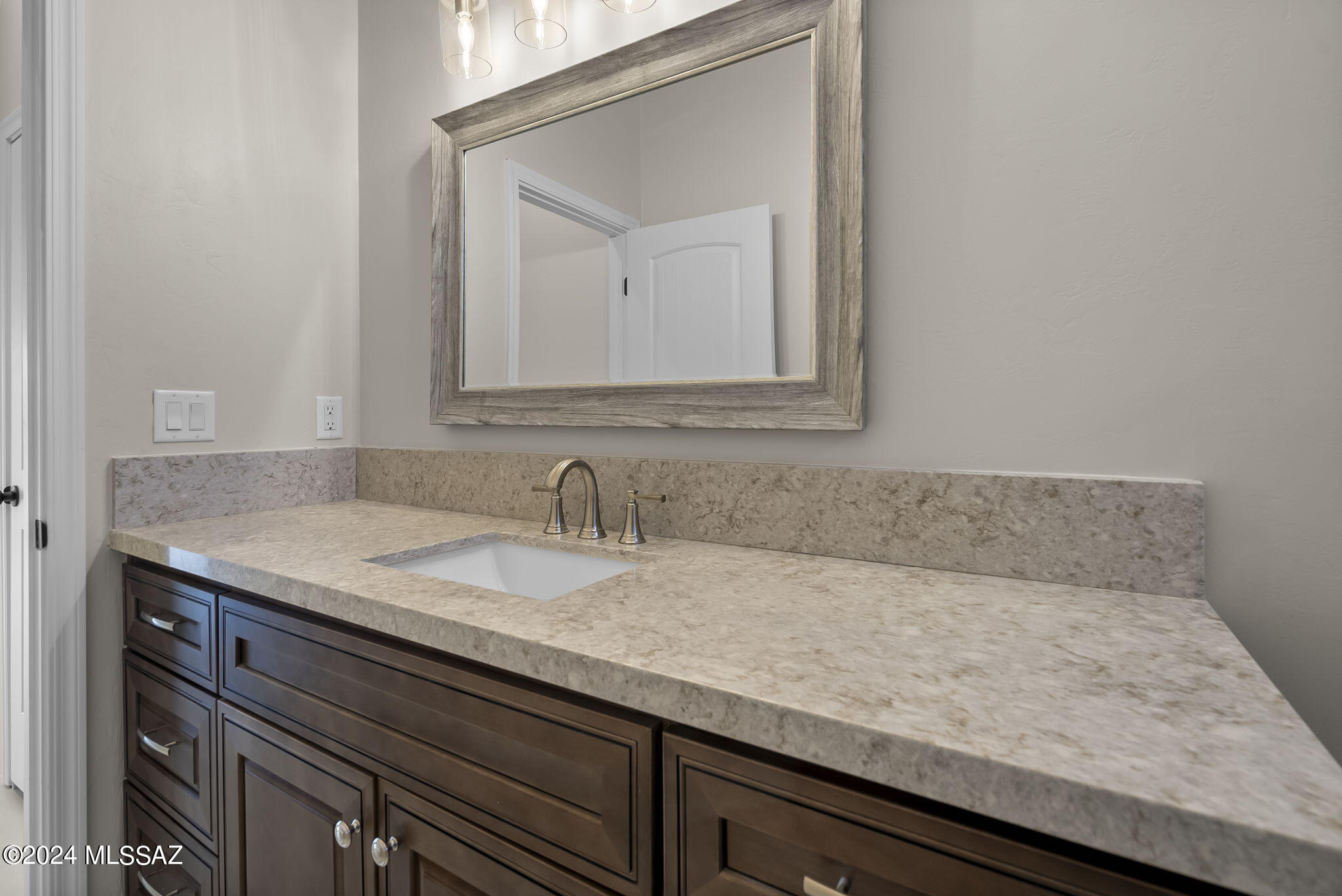 Rio Rico Villas 11 - Residential