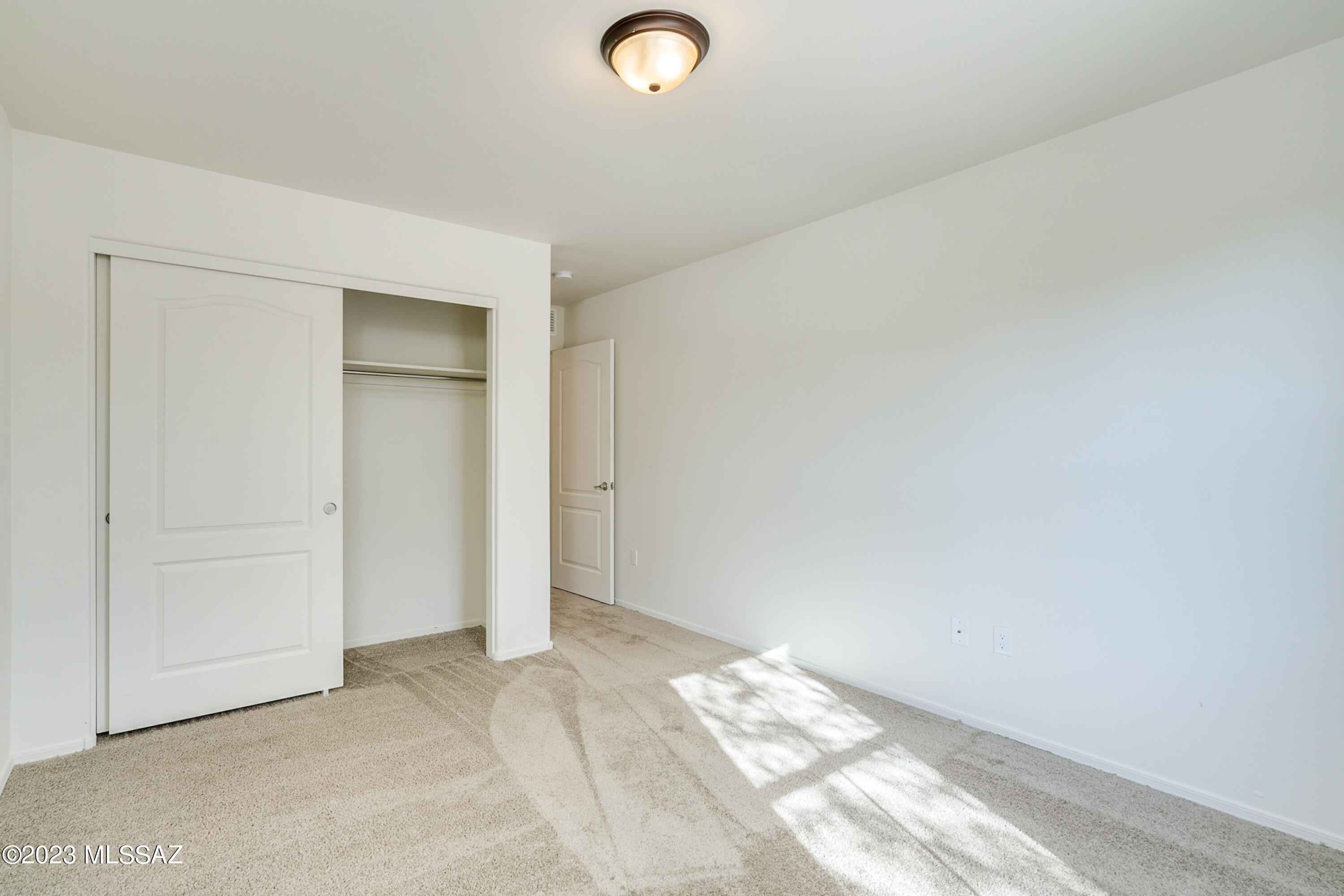Kinnison Overlook SQ20160890579 - Residential