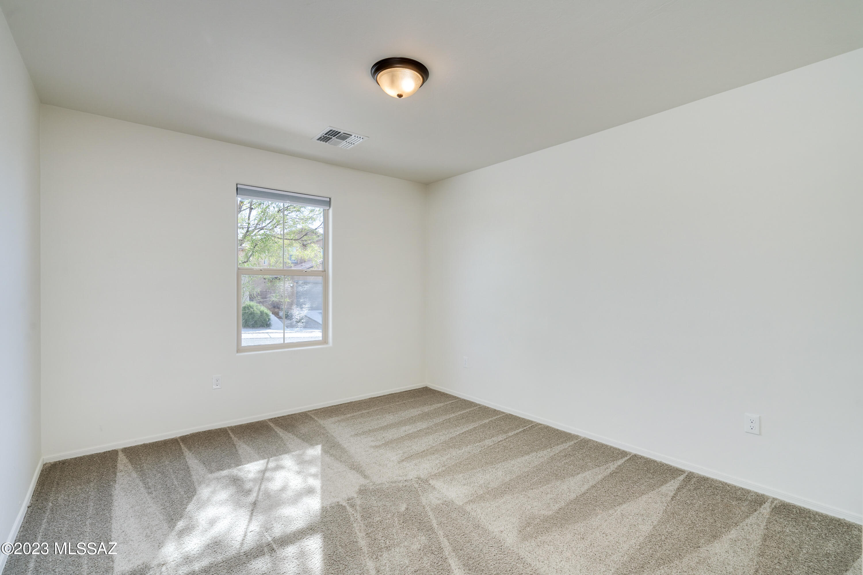 Kinnison Overlook SQ20160890579 - Residential