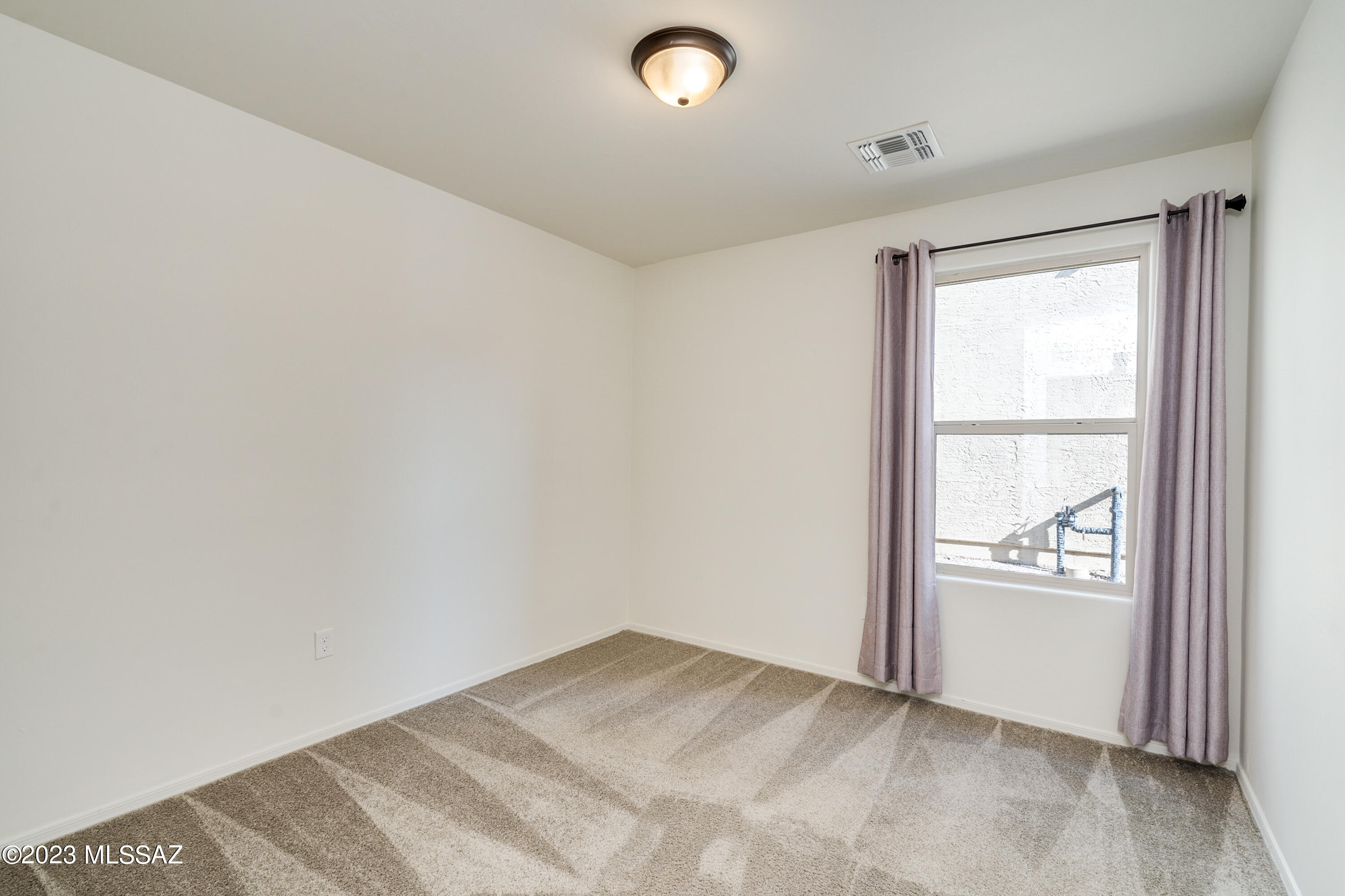 Kinnison Overlook SQ20160890579 - Residential