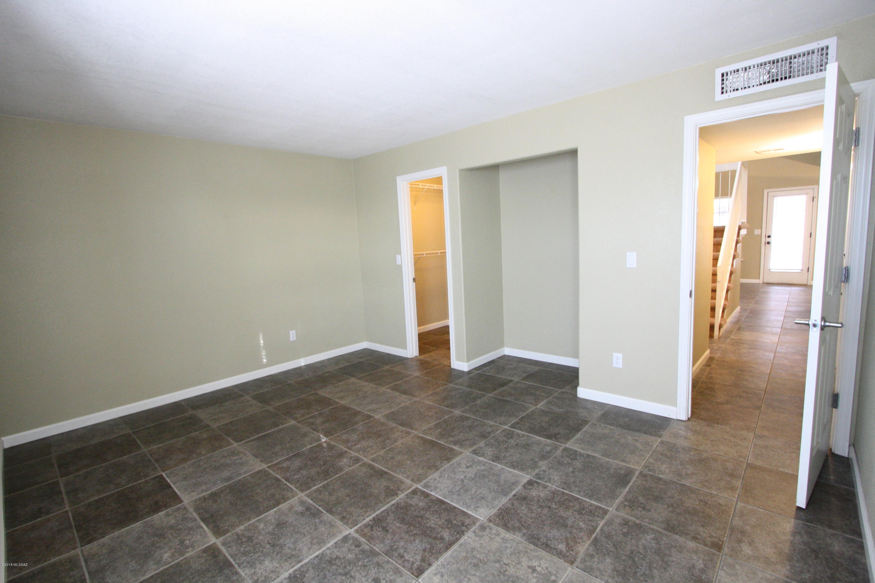 Skyline Village Condominium (1-168) - Residential Lease