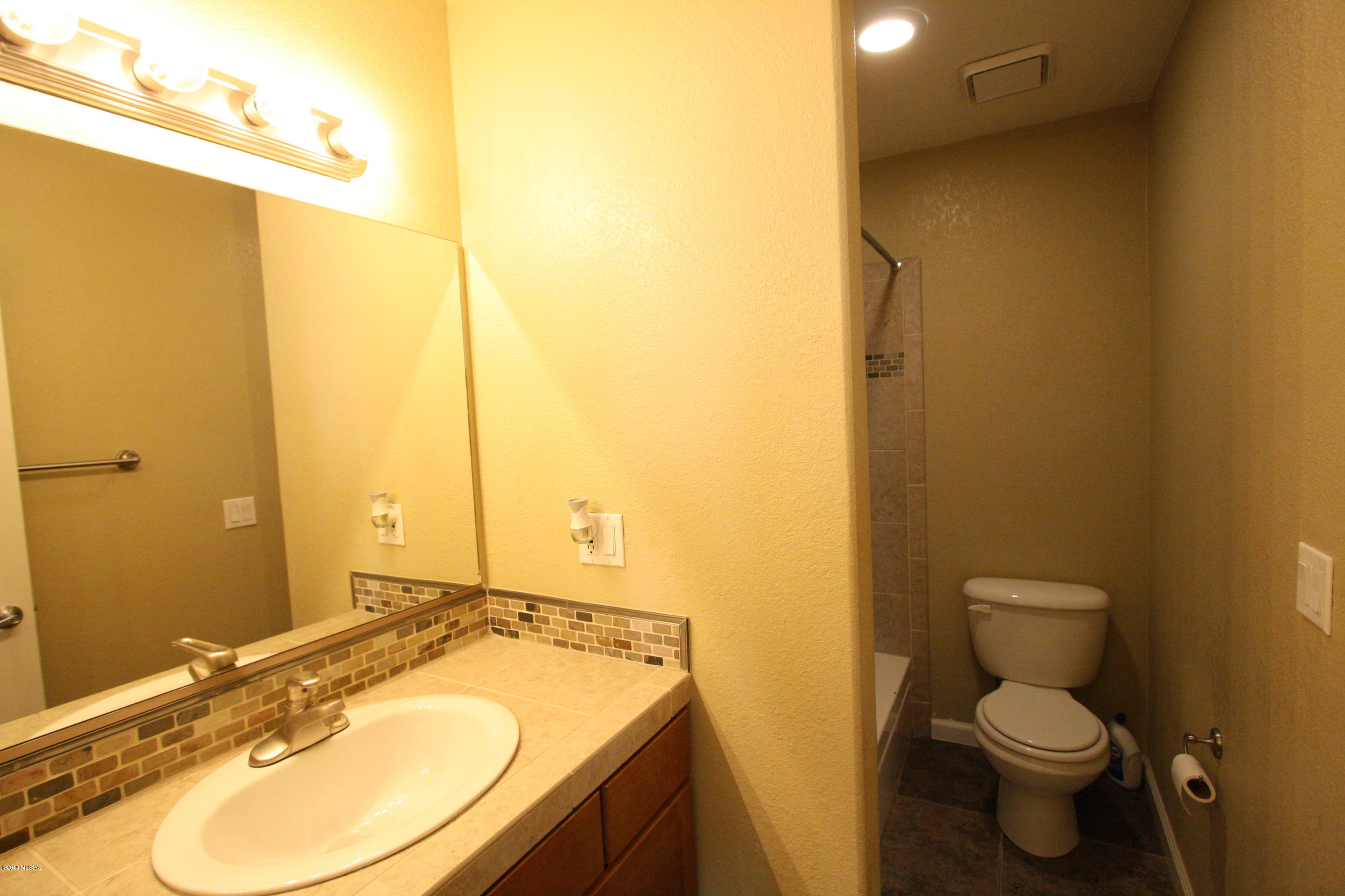 Skyline Village Condominium (1-168) - Residential Lease