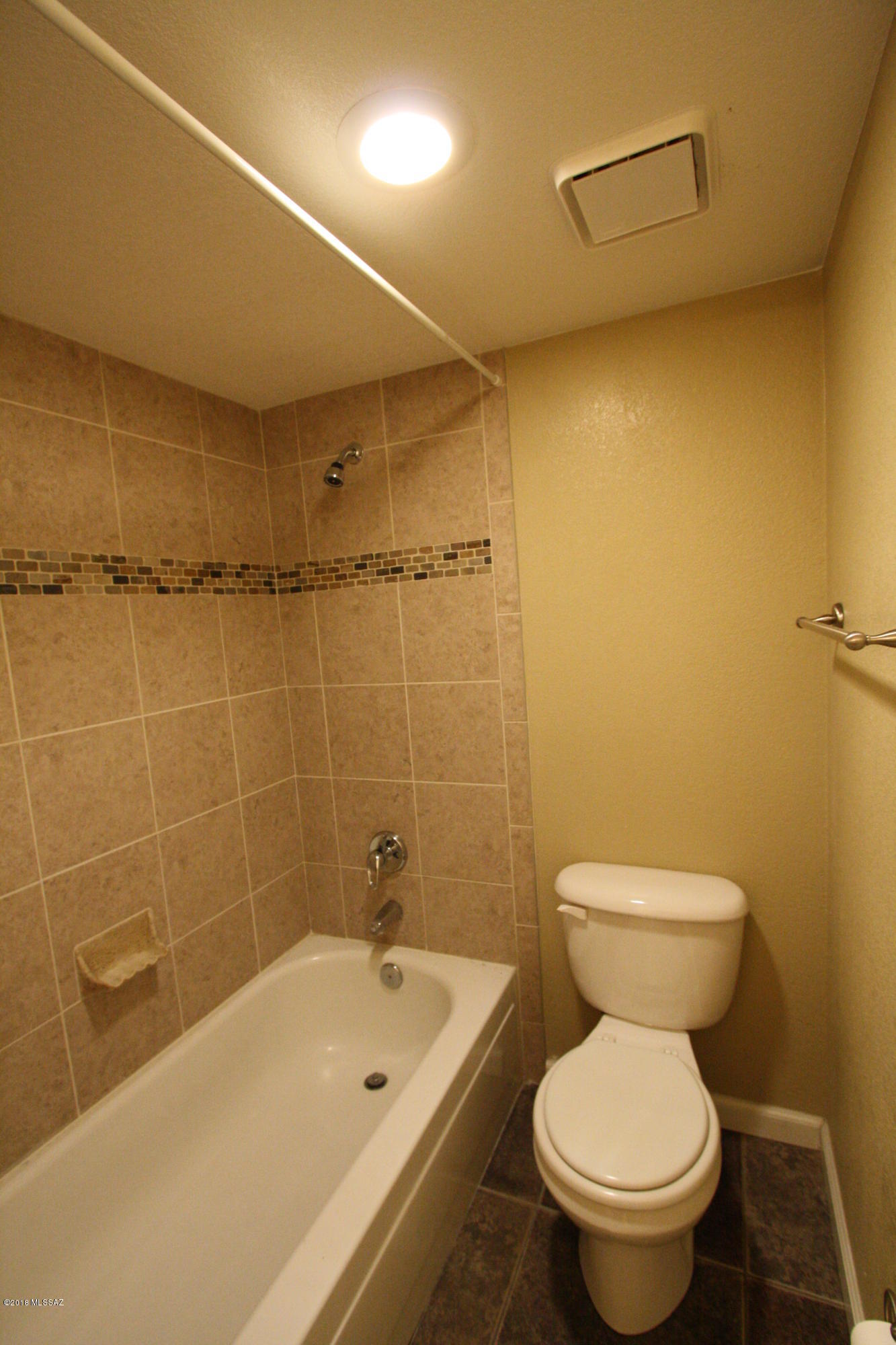 Skyline Village Condominium (1-168) - Residential Lease