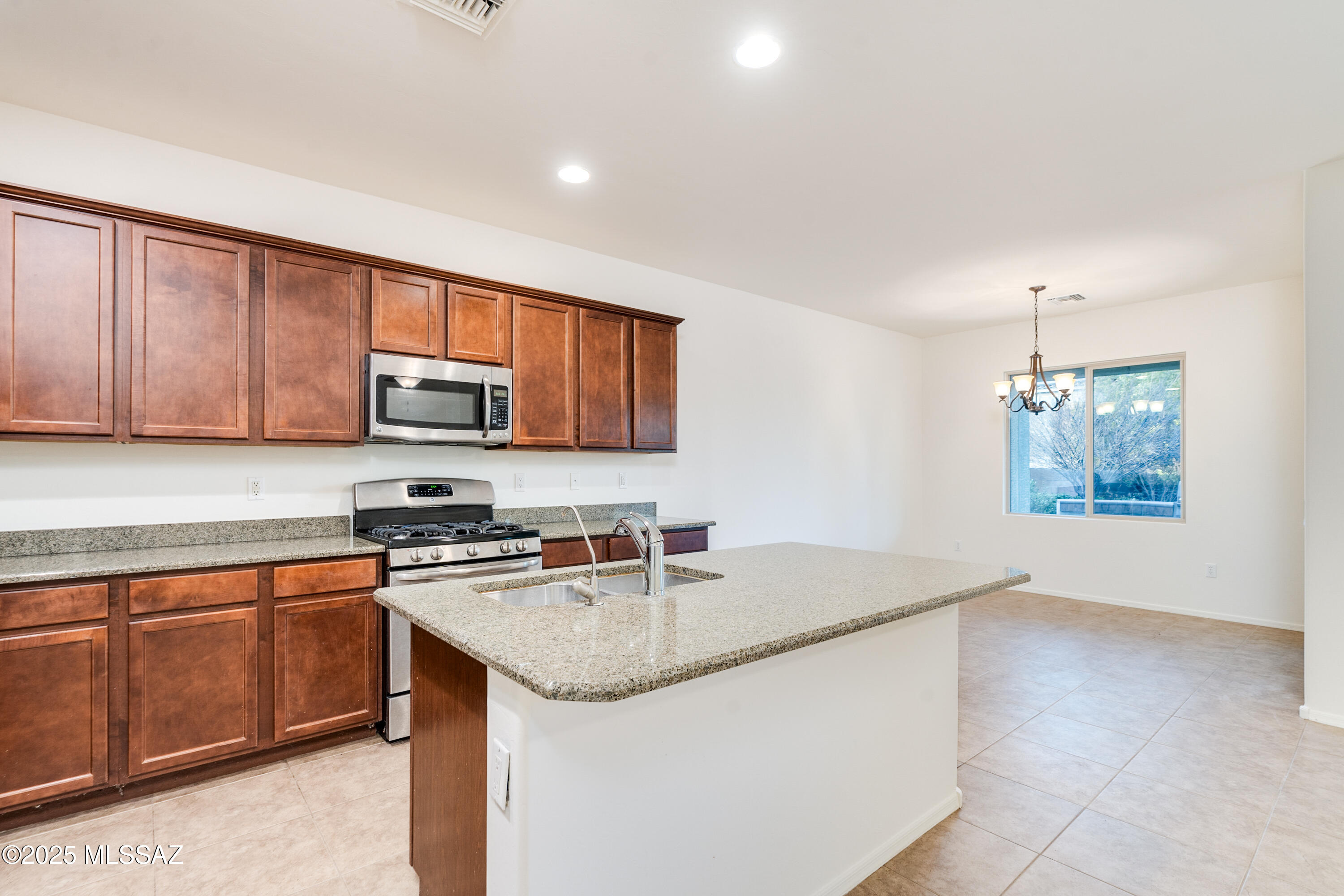 Madera Highlands Villages 1-10 & 15 - Residential
