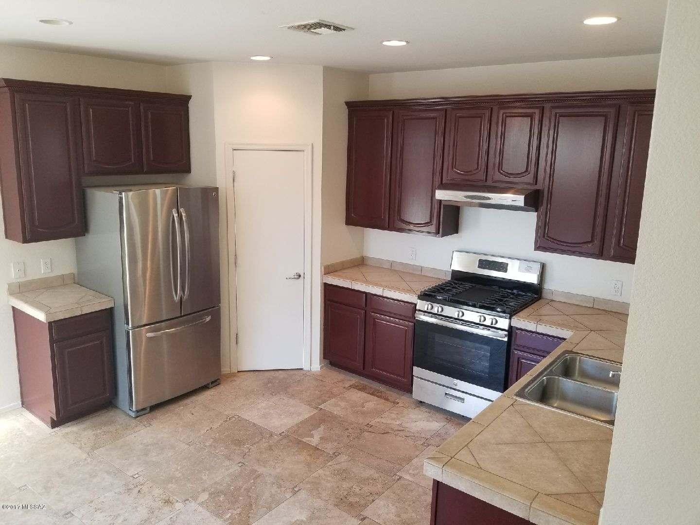 Pantano Overlook - Residential