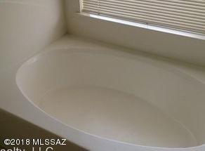 Colony At Oro Valley (The) - Residential Lease