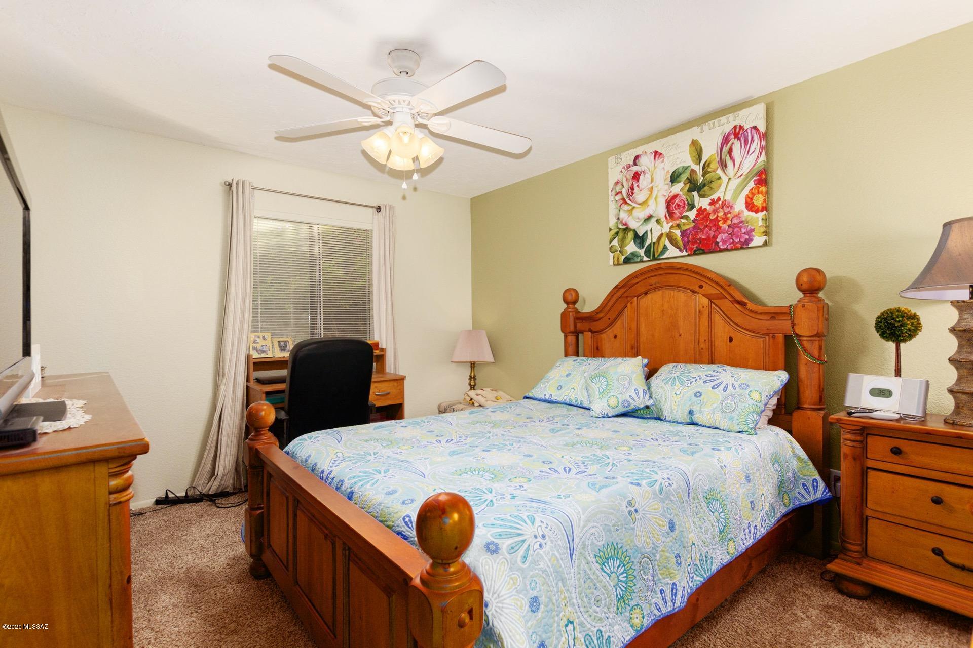 Woodland Place Condominiums (101-152, 201-252) - Residential