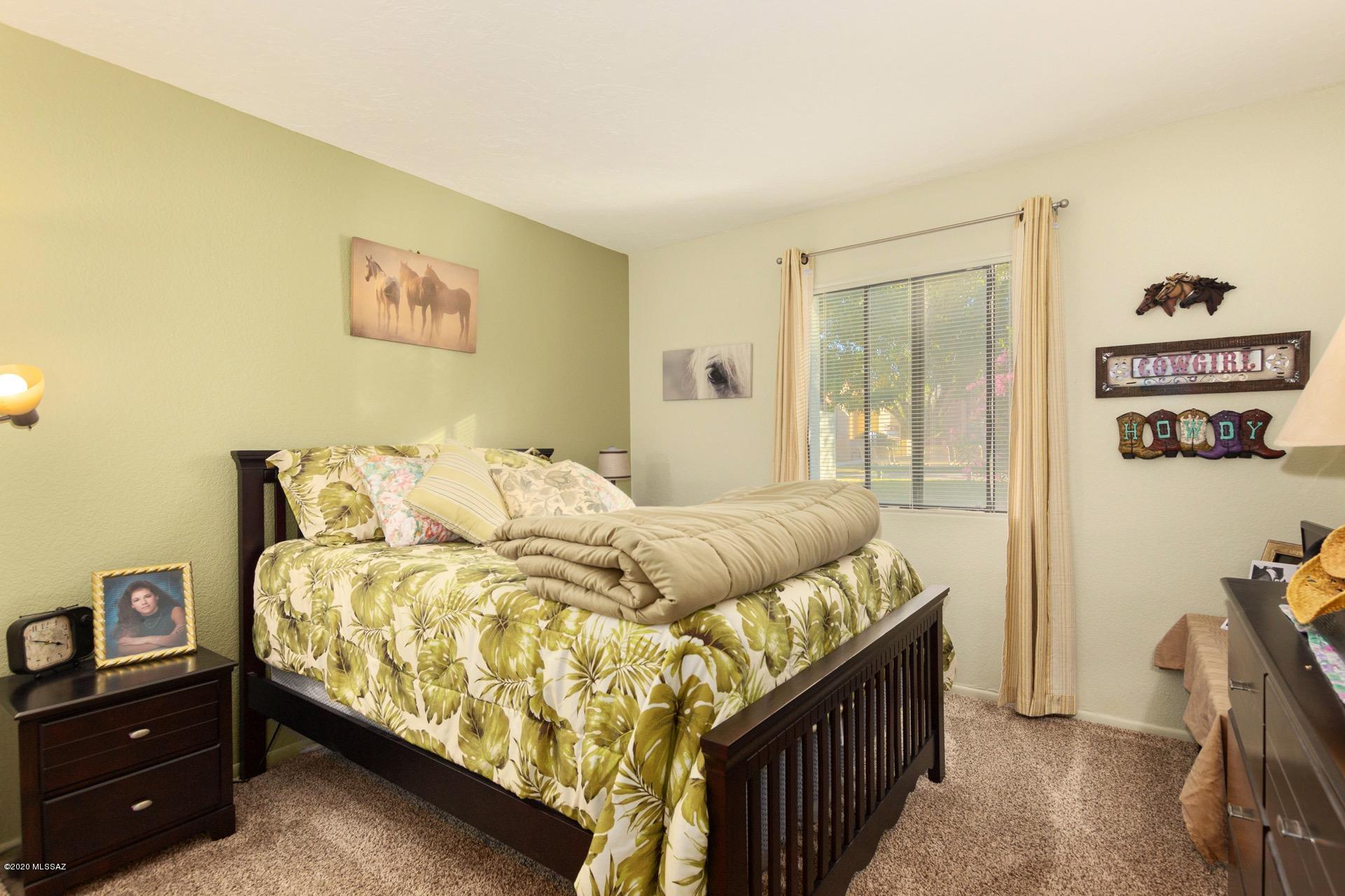 Woodland Place Condominiums (101-152, 201-252) - Residential