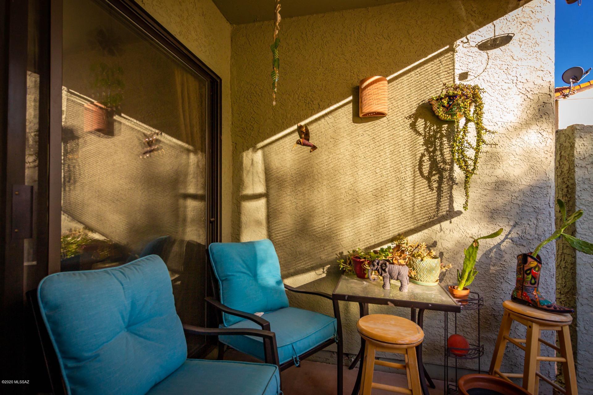 Woodland Place Condominiums (101-152, 201-252) - Residential
