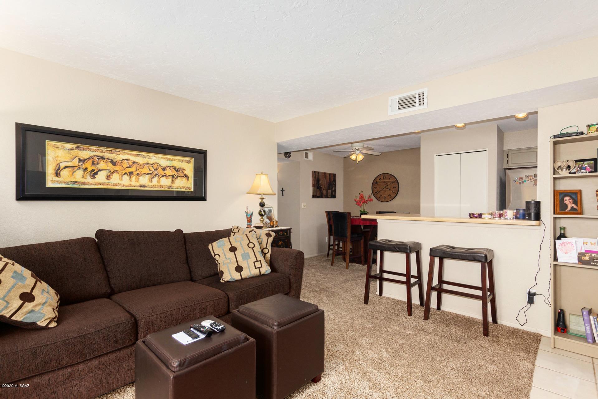 Woodland Place Condominiums (101-152, 201-252) - Residential
