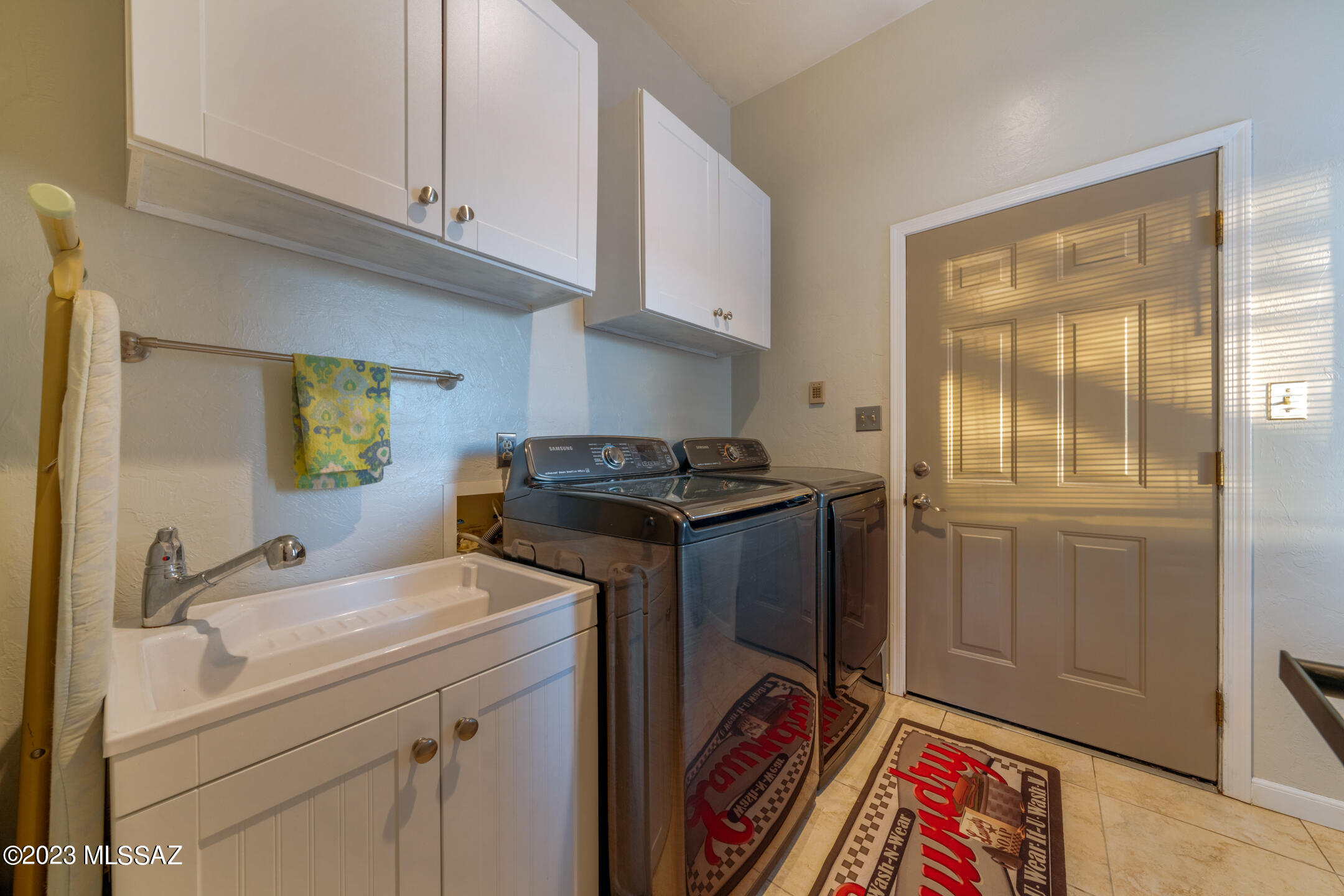 Millstone Manor East  (1-10) - Residential