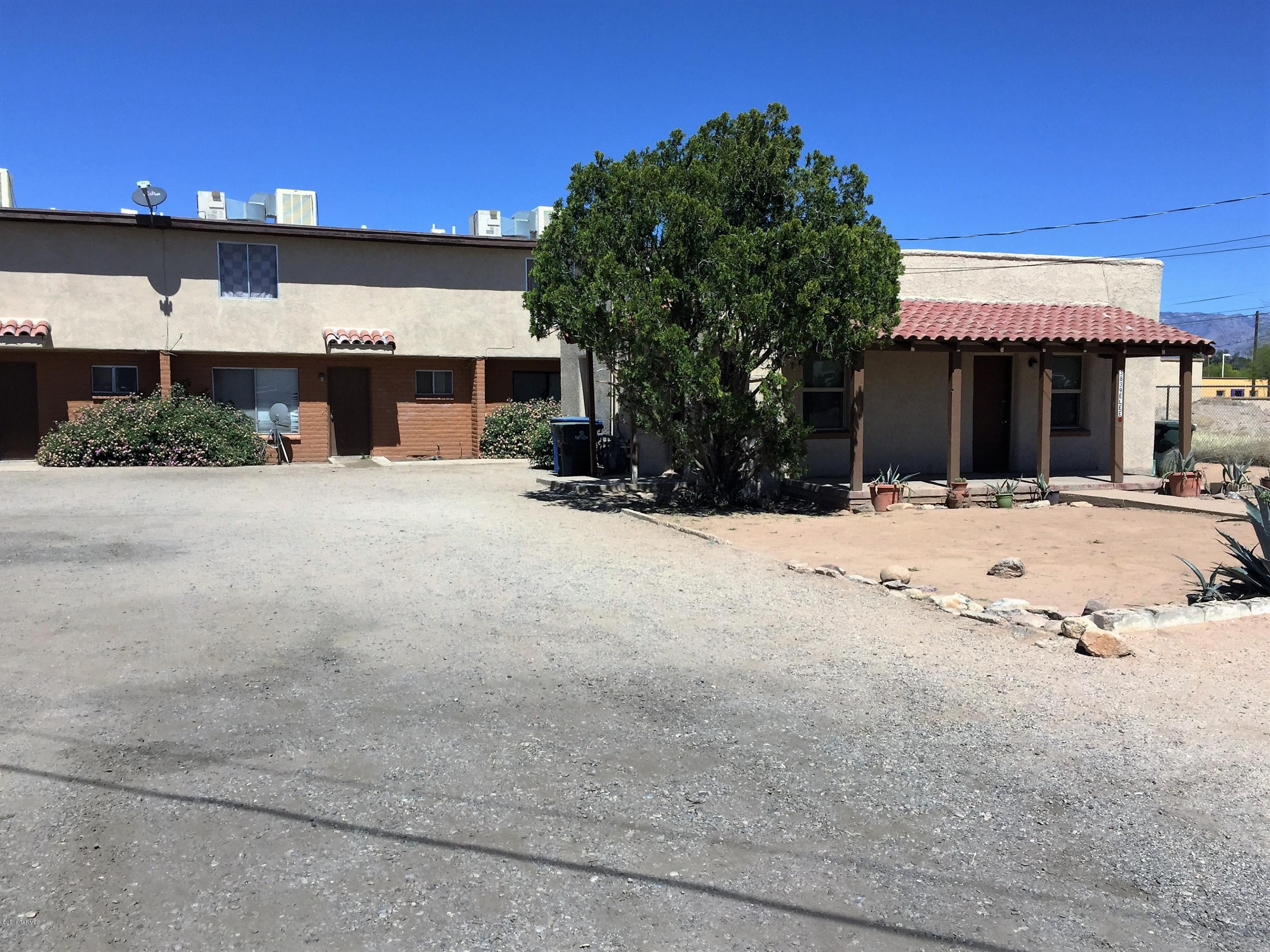 4 units. 1 4BD 1.5 BA triplex and 1 2BD 1BA house. Two tax codes 122-18-026A & 122-18-026B. Triplex rent from 750 to 1200.
