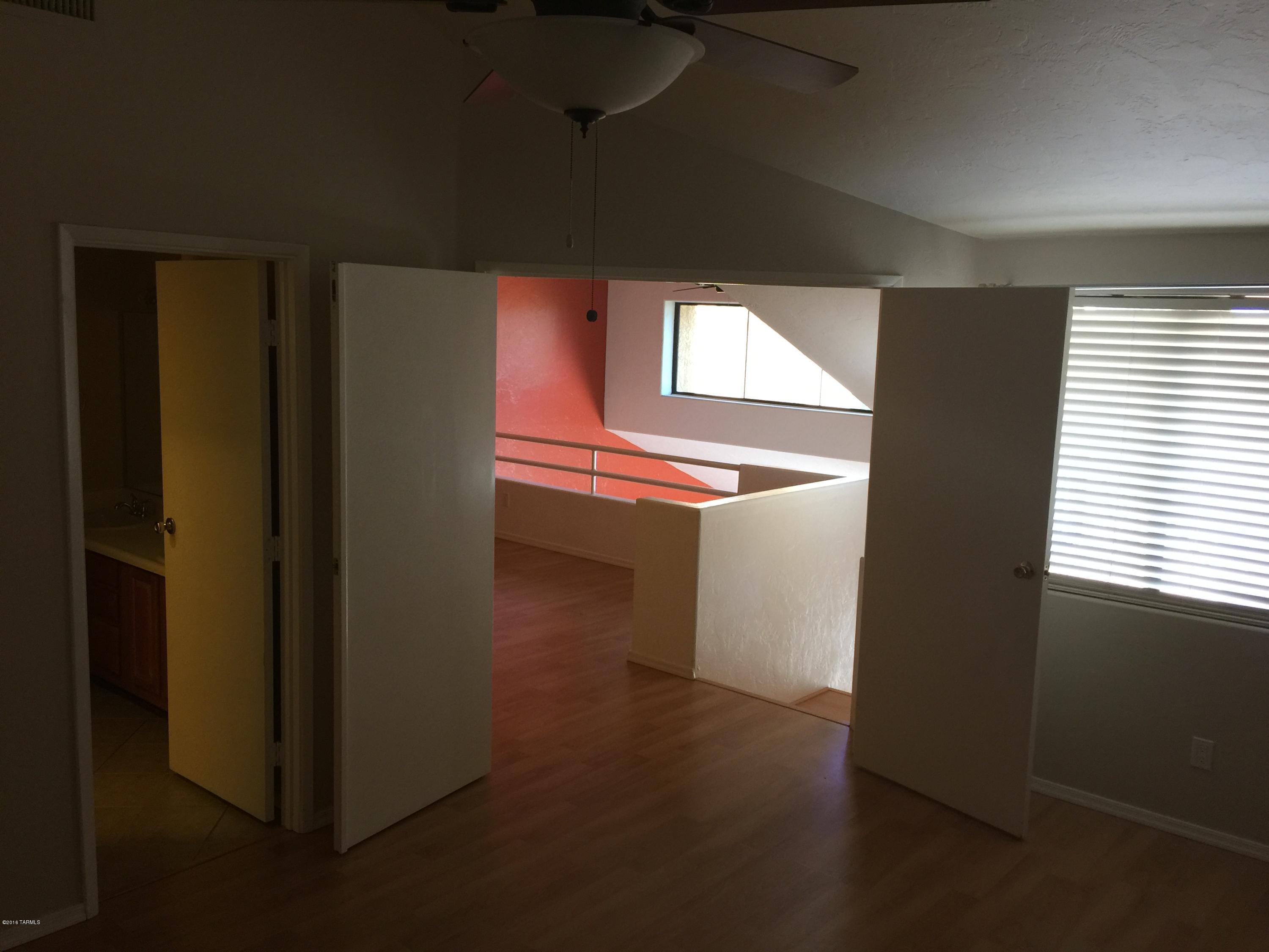 Mountain View Condos. (1-76) - Residential Lease