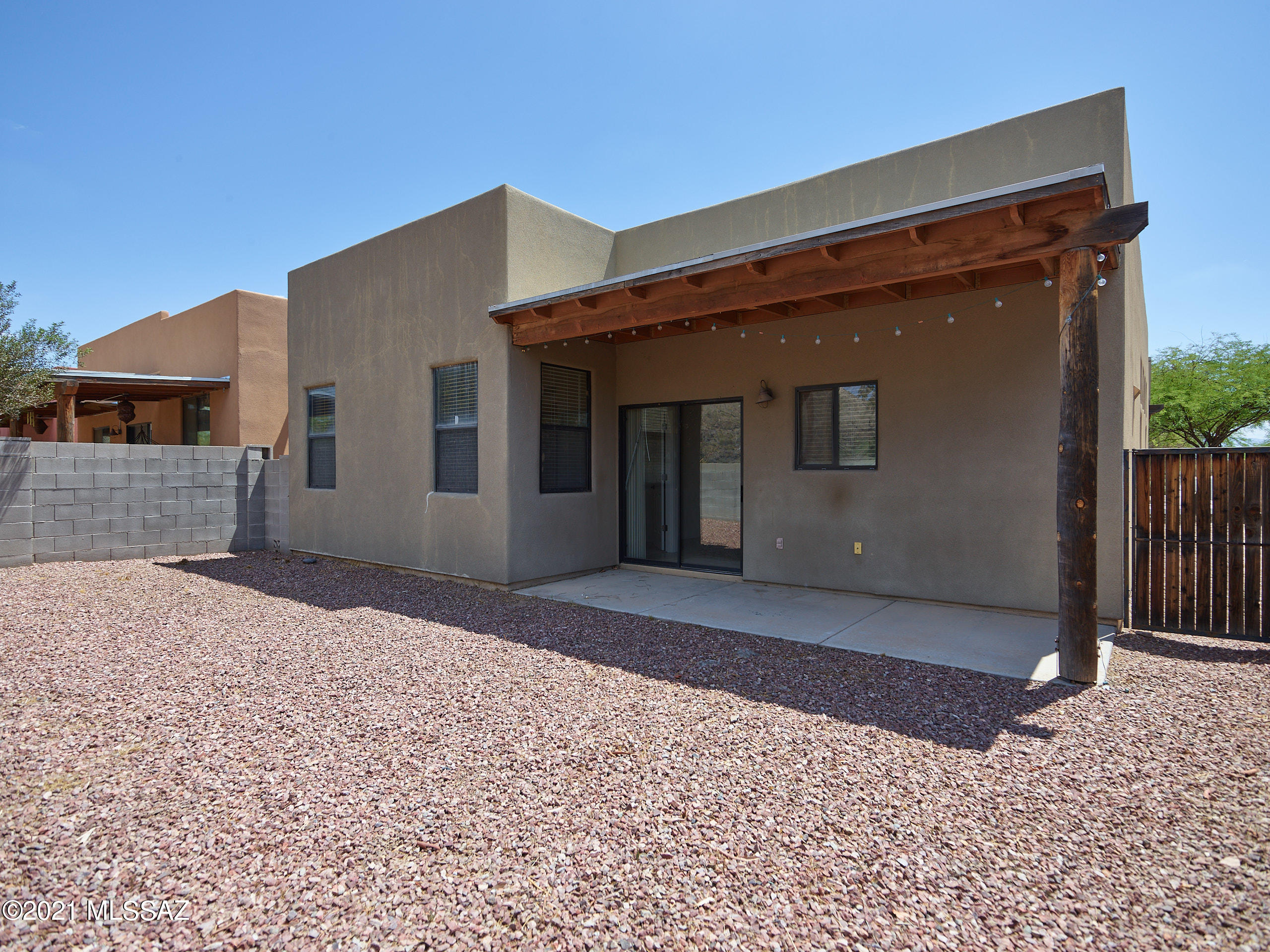 Paseo Estrella (1-104) - Residential