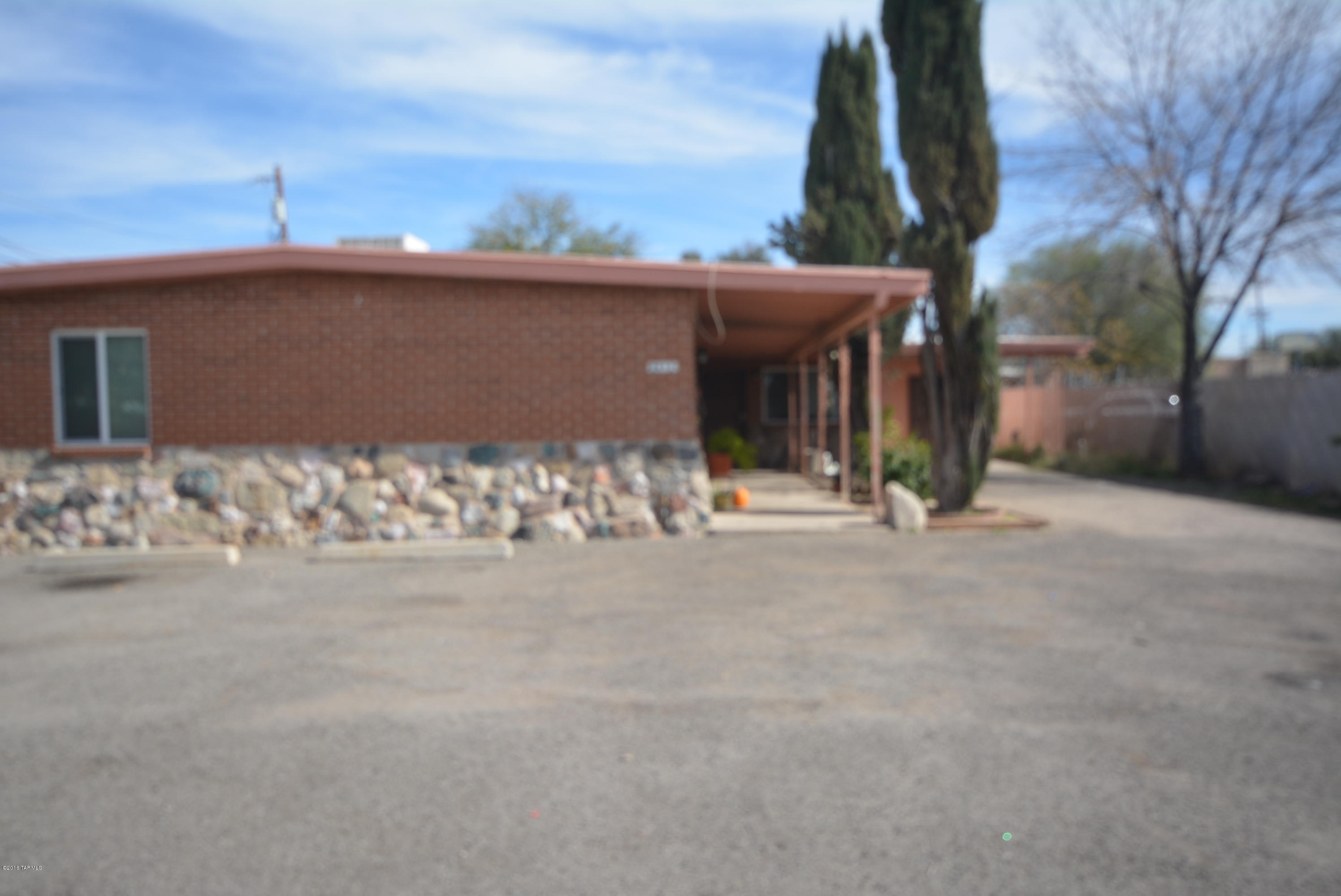 Catalina Farms - Residential Income