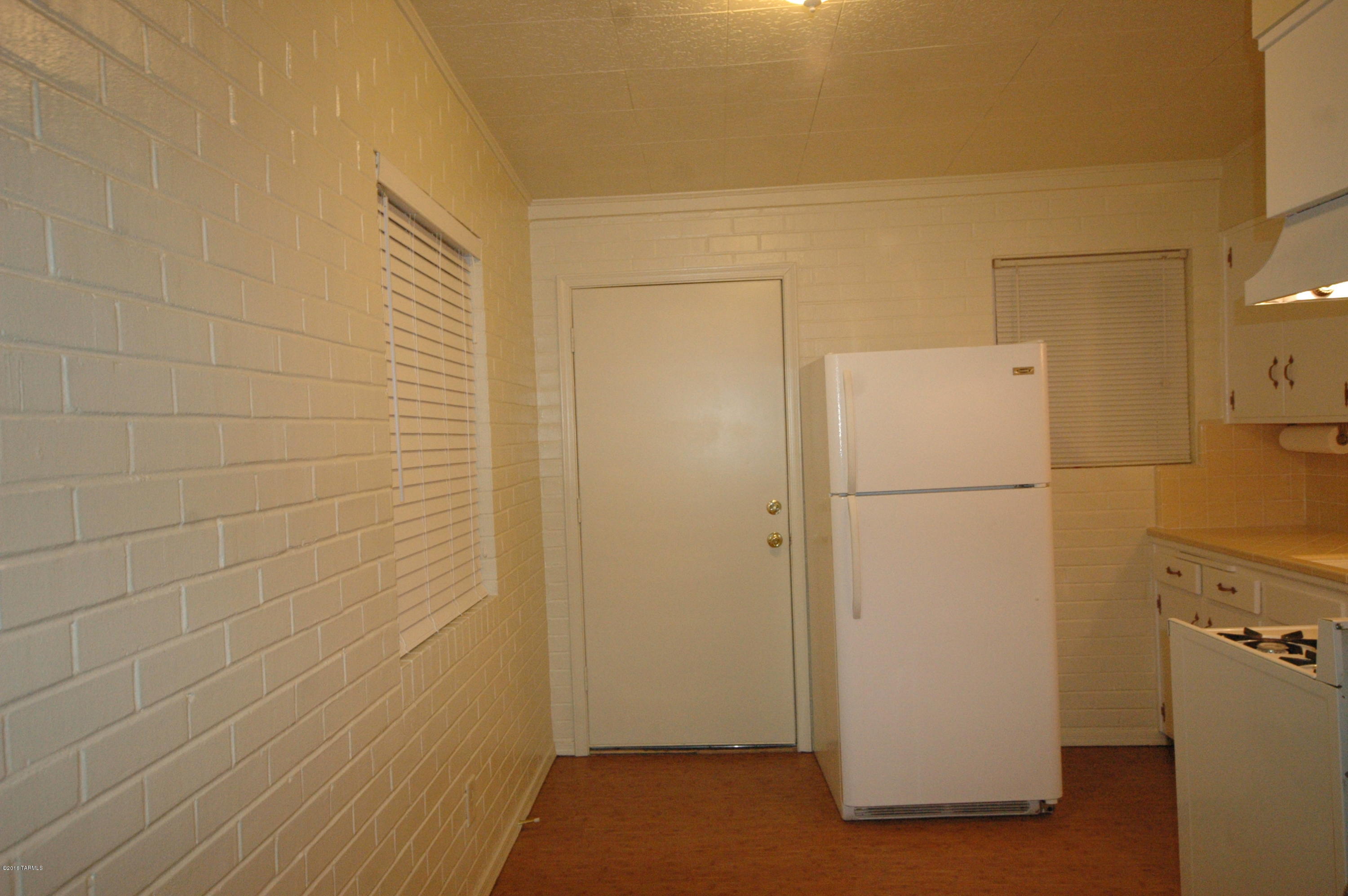 Catalina Farms - Residential Income