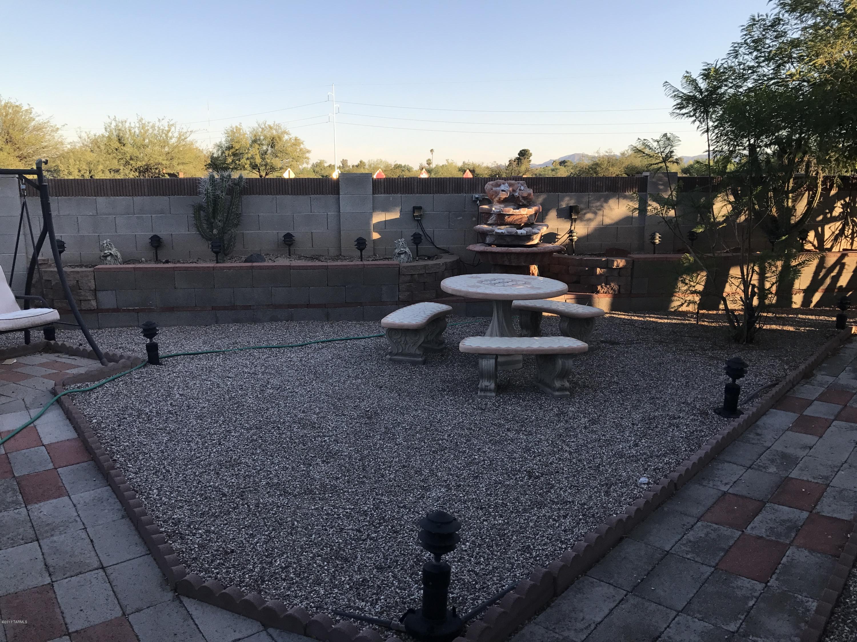 Meadowbrook (273-334, 348-403, 410-532) - Residential