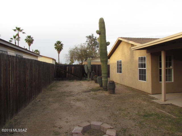 Edgebrooke Village (1-79) - Residential Lease