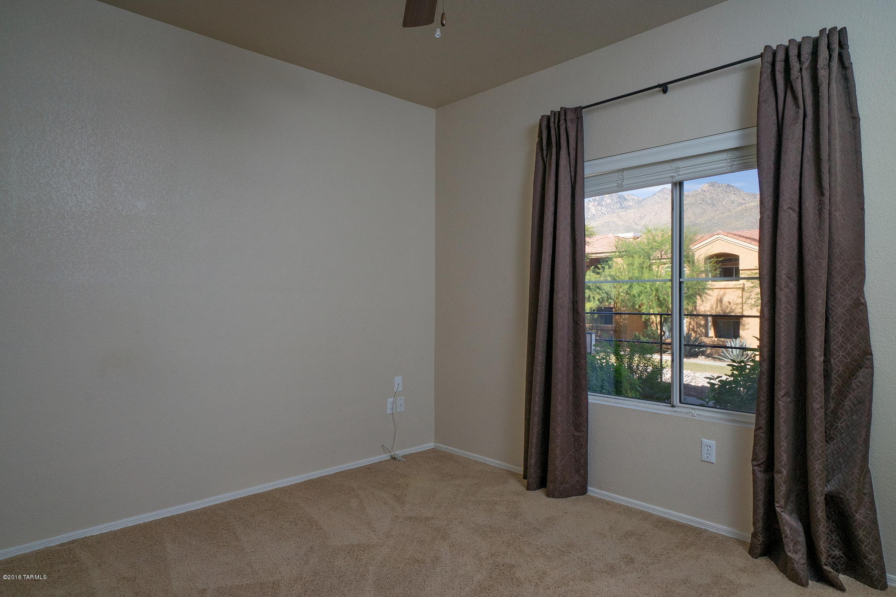 Pinnacle Canyon Condominium - Residential