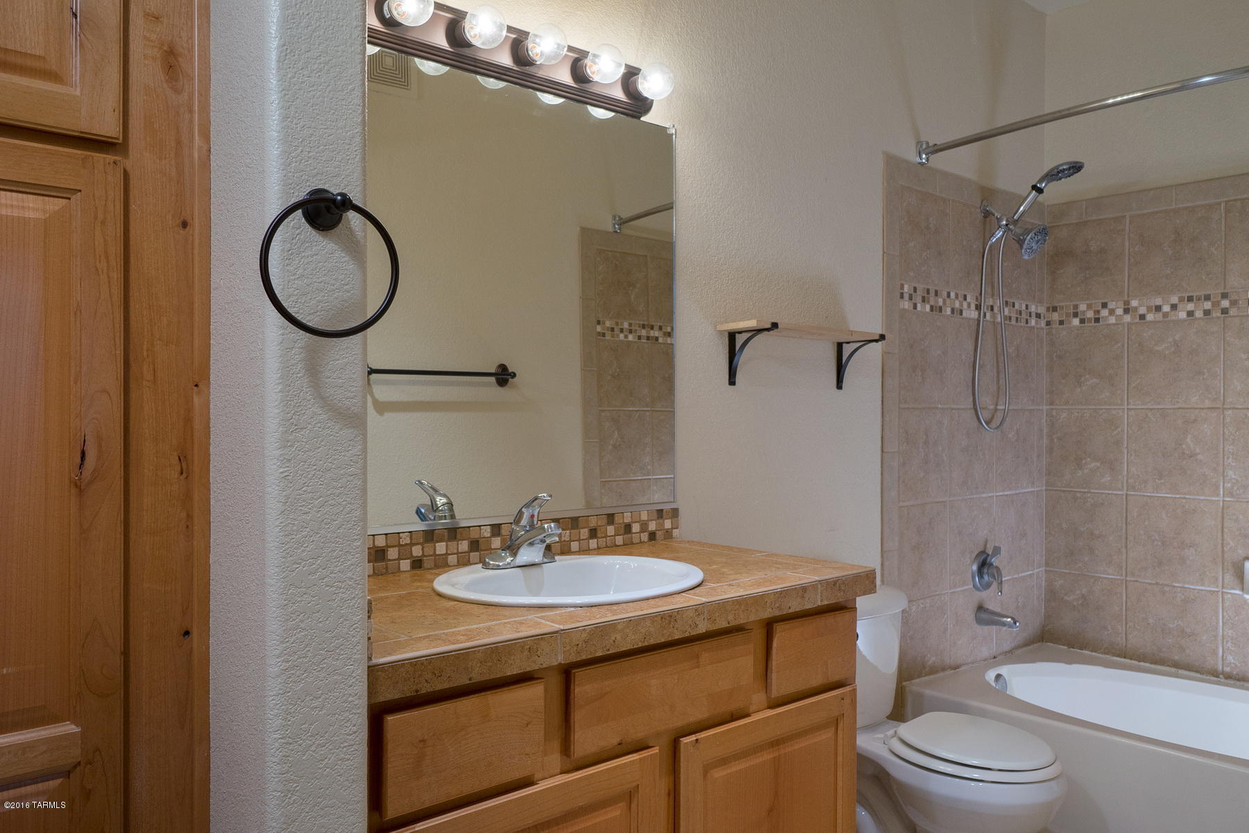 Pinnacle Canyon Condominium - Residential