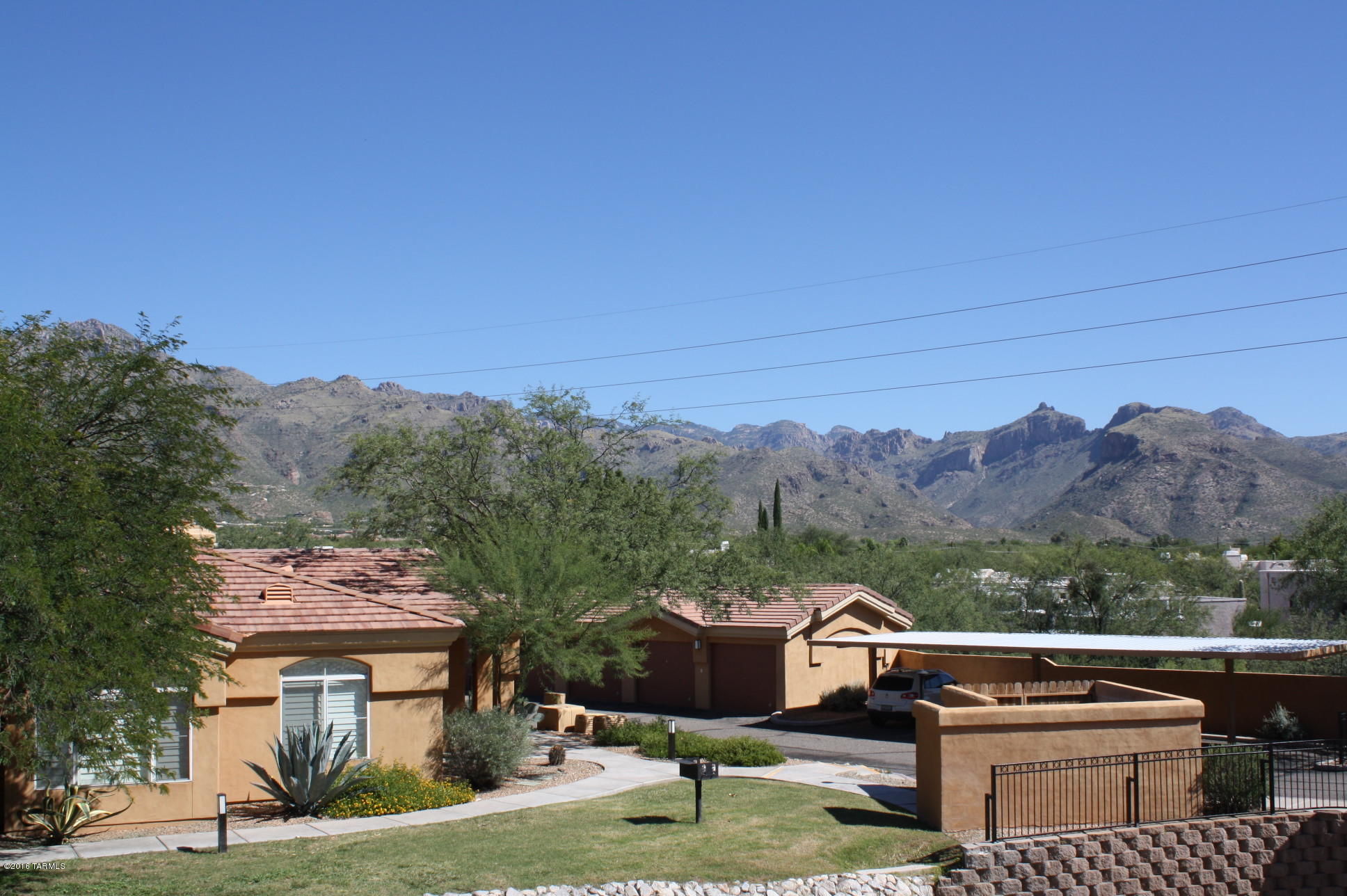 Pinnacle Canyon Condominium - Residential