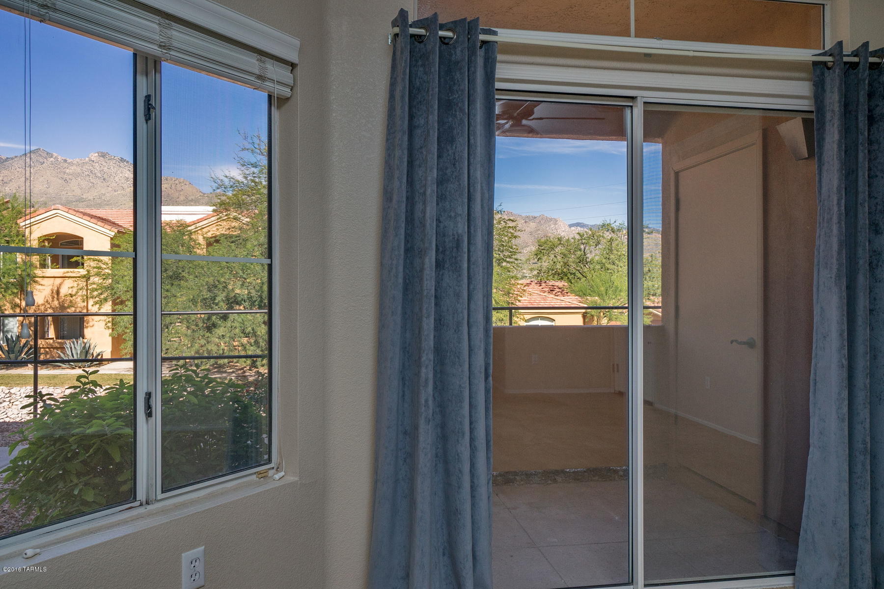 Pinnacle Canyon Condominium - Residential