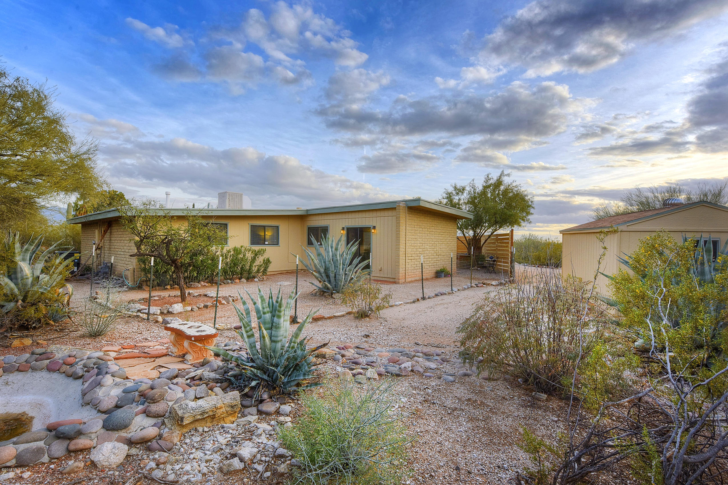 Rinconada Hills  (1-115) - Residential