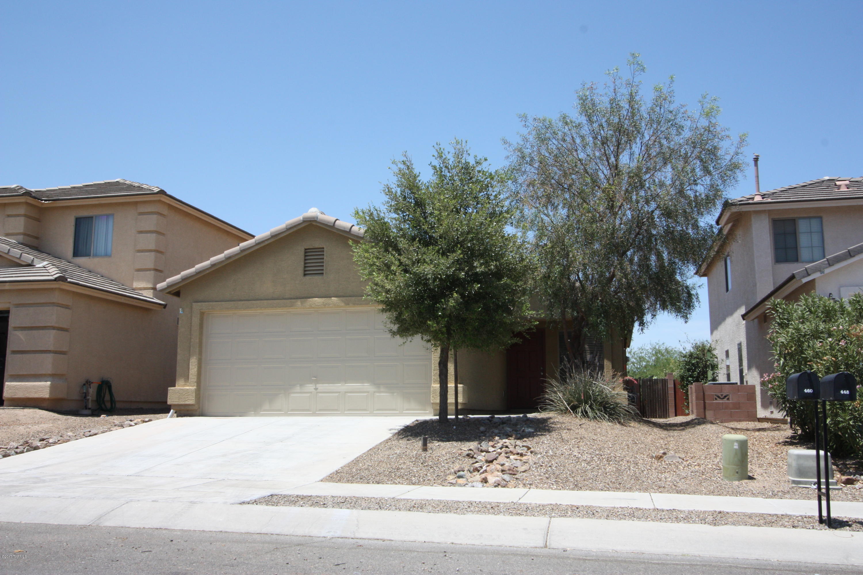 Delightful 2 bedroom 2 bathroom home is super clean and move in ready!  Agent Owned.