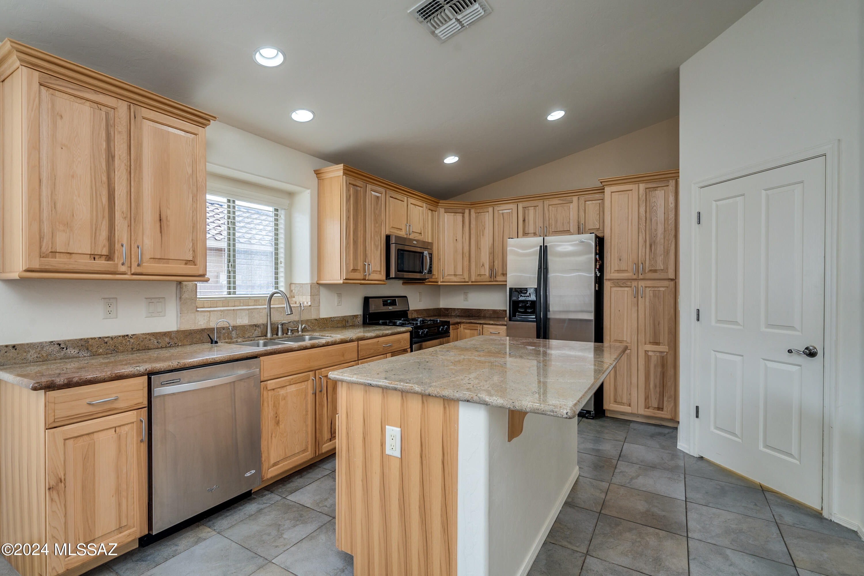 Rancho Del Lago (608-1030) - Residential