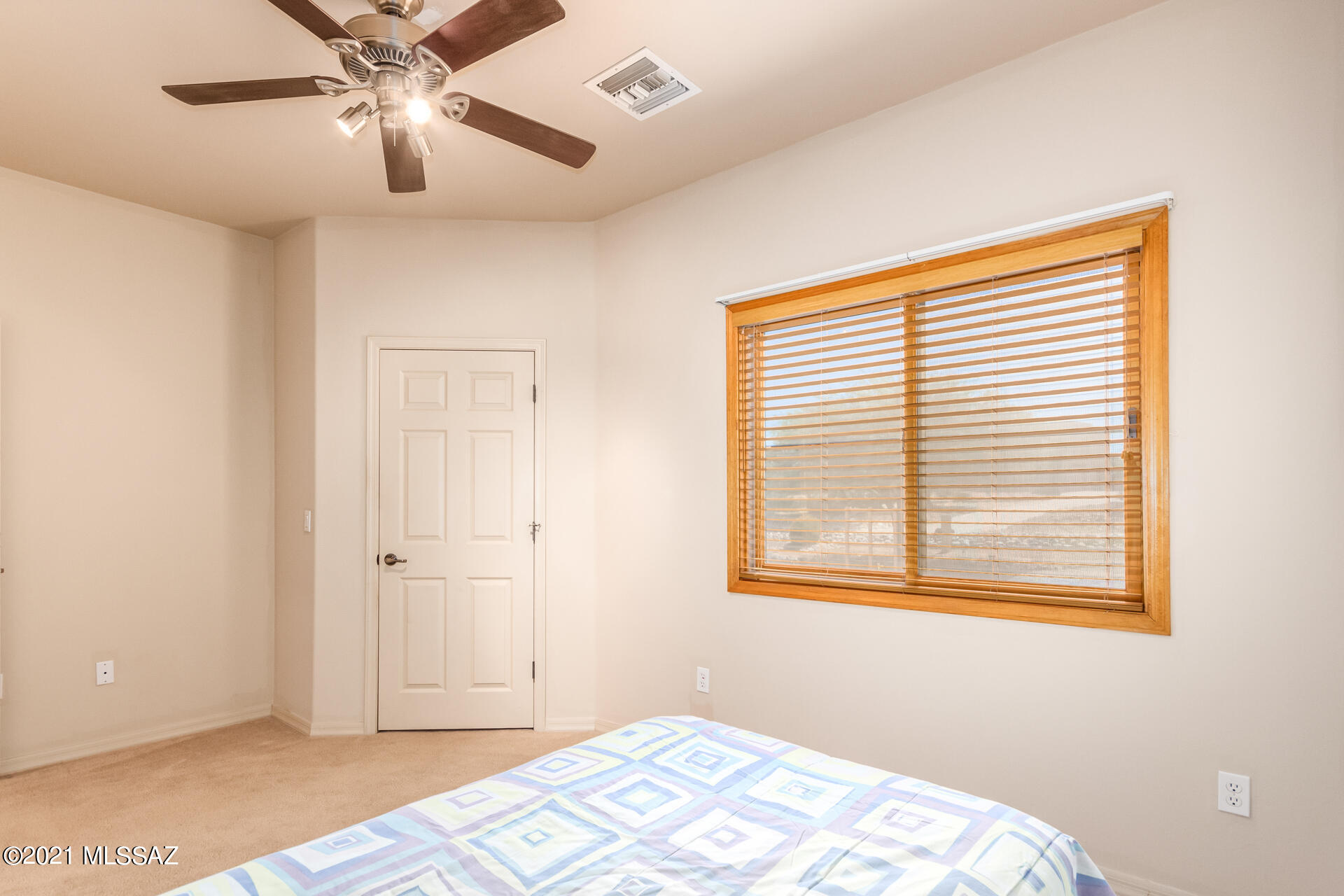 New Tucson Unit NO. 22 (63-139) - Residential