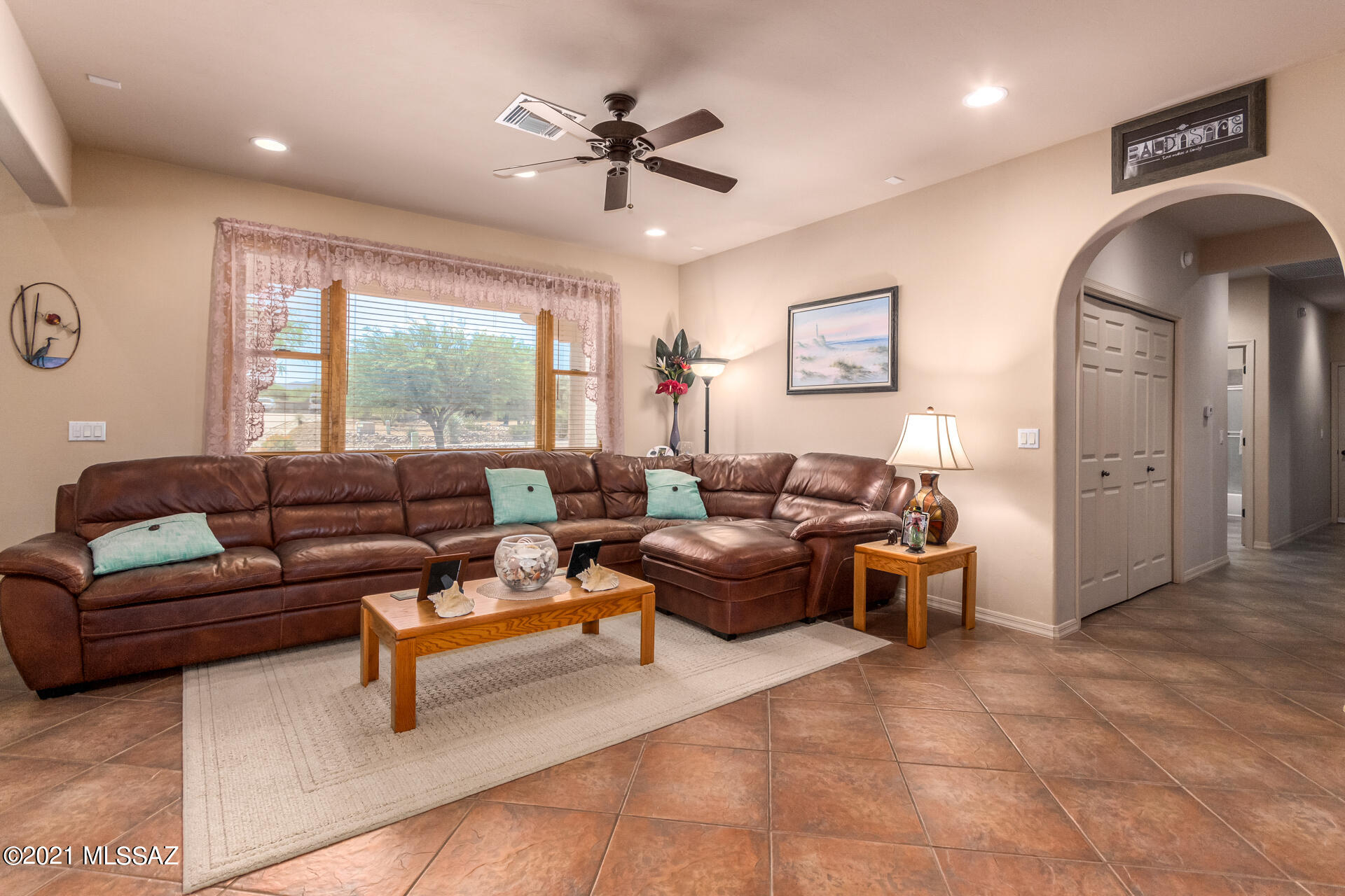 New Tucson Unit NO. 22 (63-139) - Residential